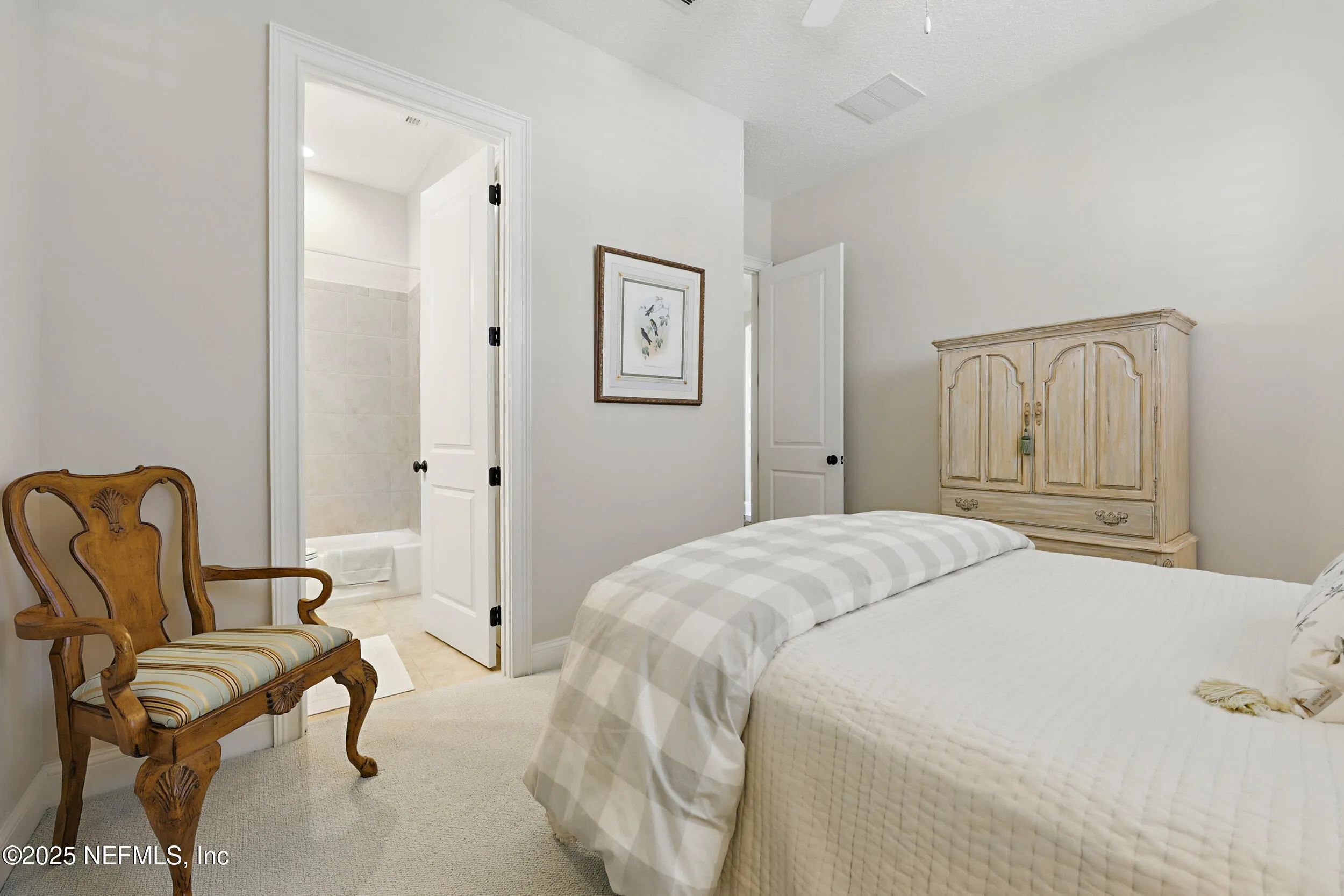 Jacksonville, Florida 32207, United States, 4 Bedrooms Bedrooms, ,5 BathroomsBathrooms,Residential,Pending,86558