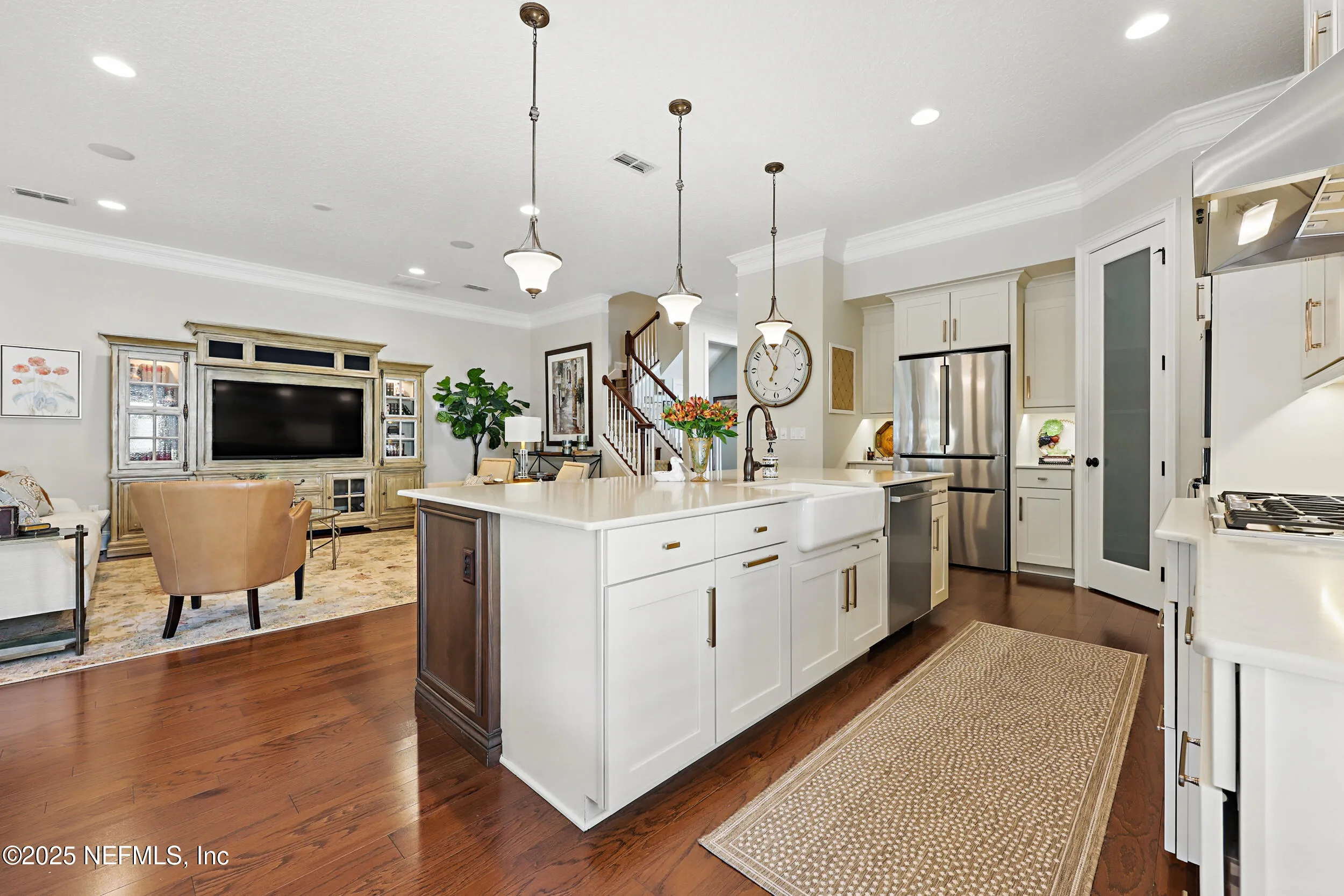 Jacksonville, Florida 32207, United States, 4 Bedrooms Bedrooms, ,5 BathroomsBathrooms,Residential,Pending,86558