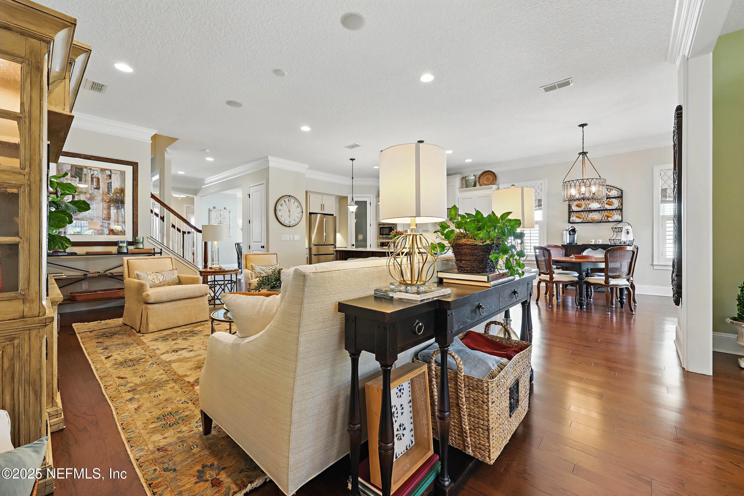 Jacksonville, Florida 32207, United States, 4 Bedrooms Bedrooms, ,5 BathroomsBathrooms,Residential,Pending,86558