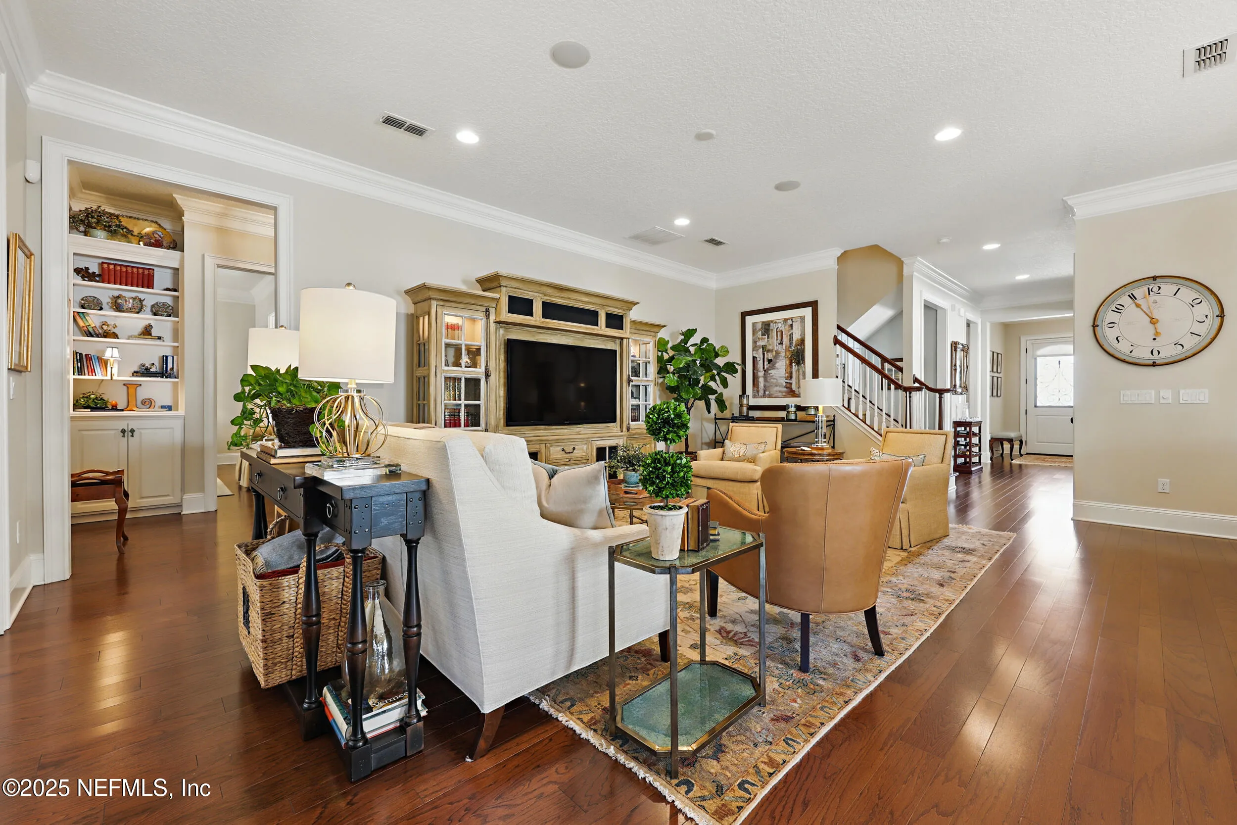 Jacksonville, Florida 32207, United States, 4 Bedrooms Bedrooms, ,5 BathroomsBathrooms,Residential,Pending,86558