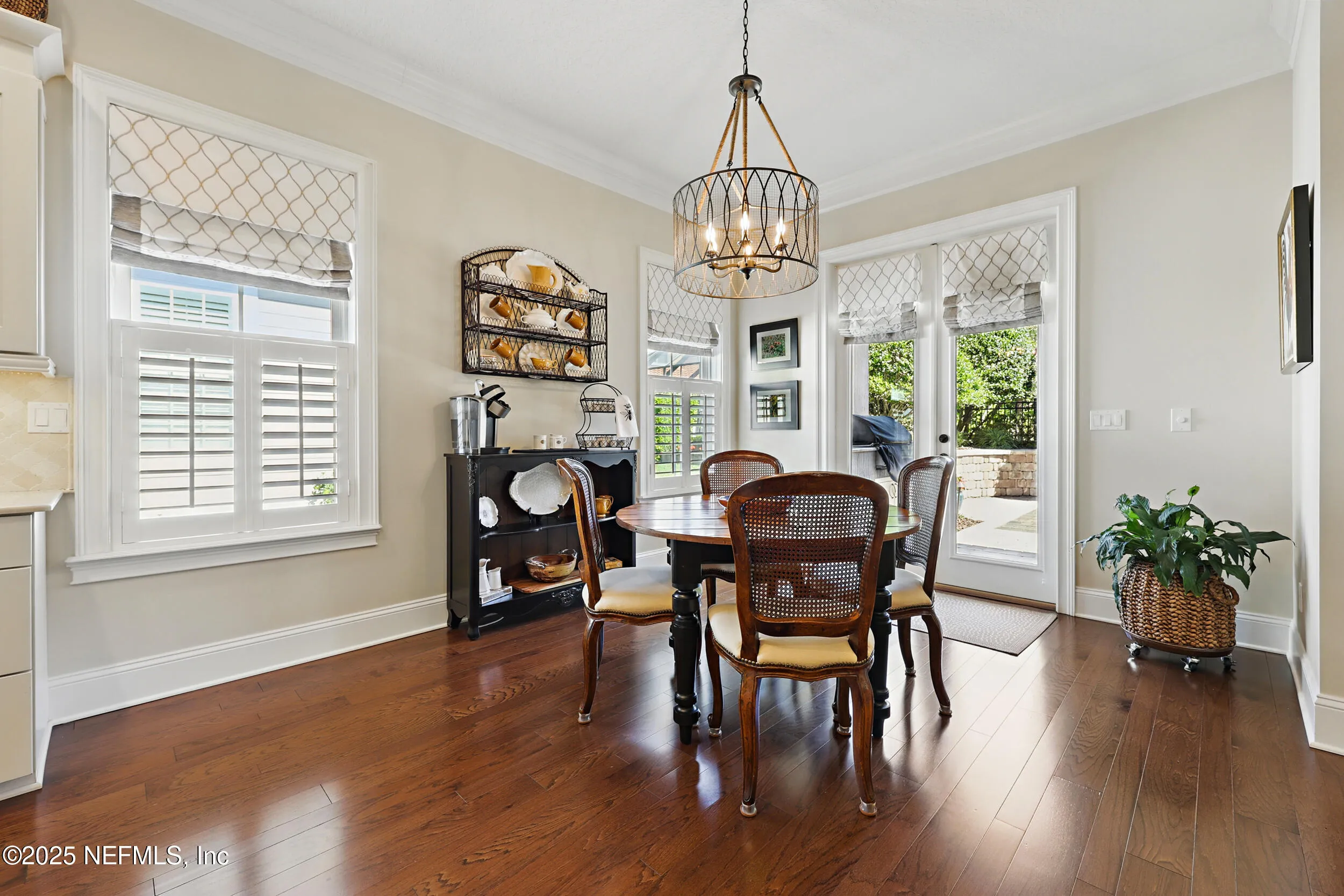 Jacksonville, Florida 32207, United States, 4 Bedrooms Bedrooms, ,5 BathroomsBathrooms,Residential,Pending,86558