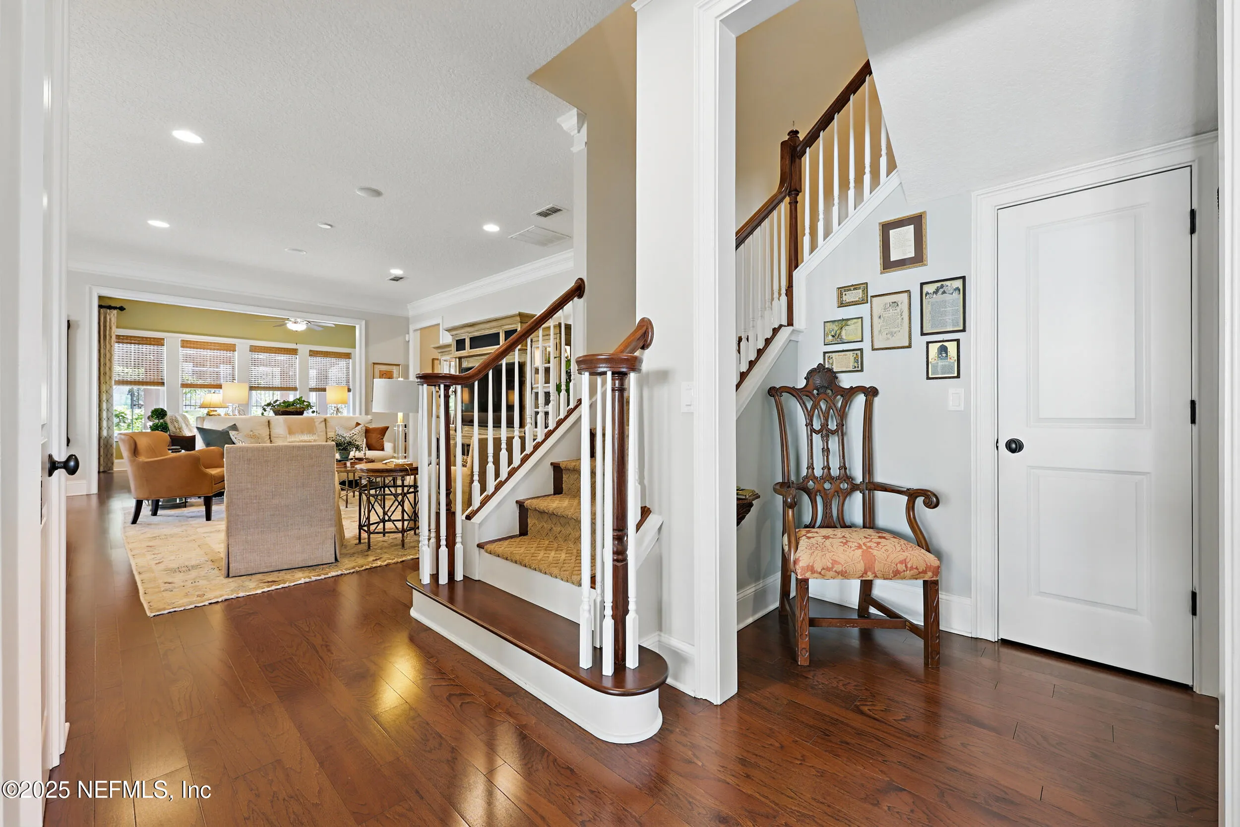 Jacksonville, Florida 32207, United States, 4 Bedrooms Bedrooms, ,5 BathroomsBathrooms,Residential,Pending,86558