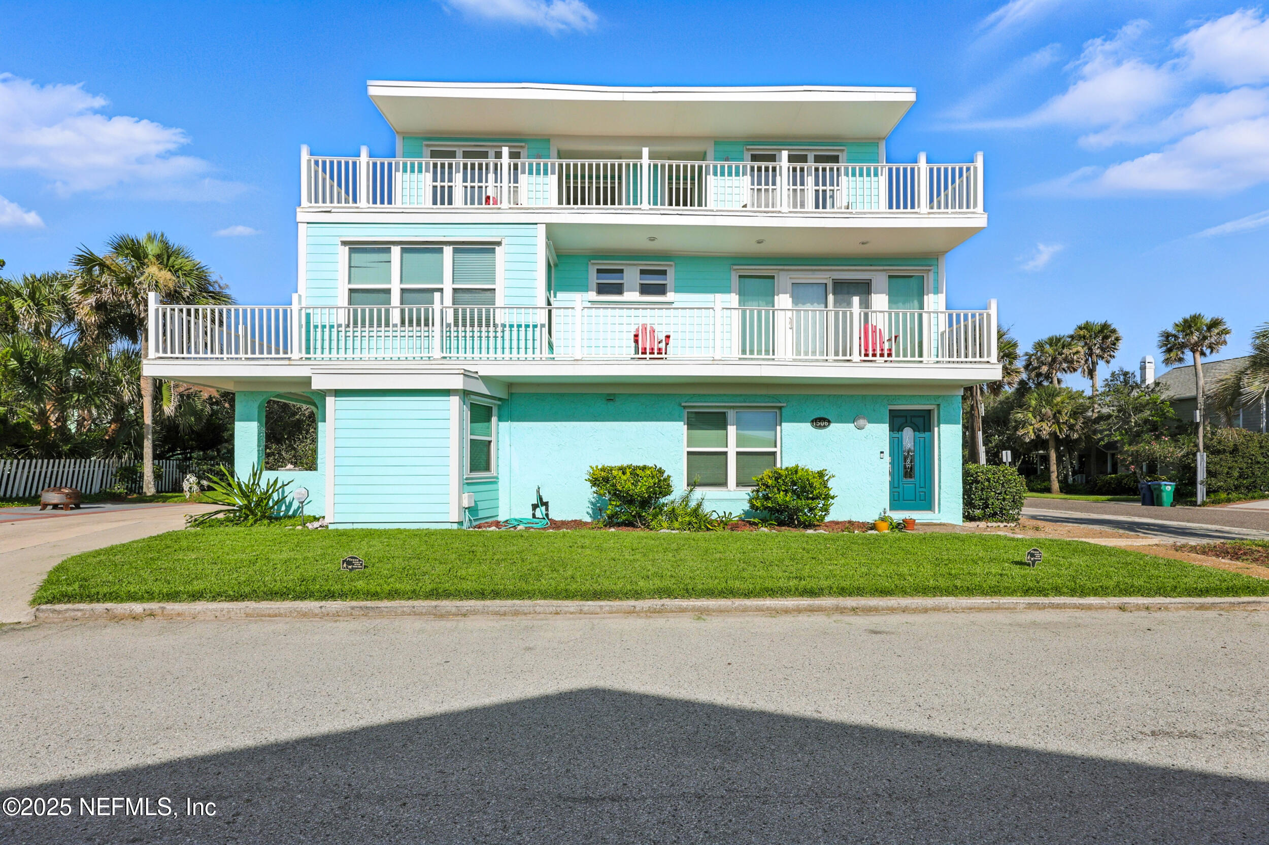 1506 STRAND Street