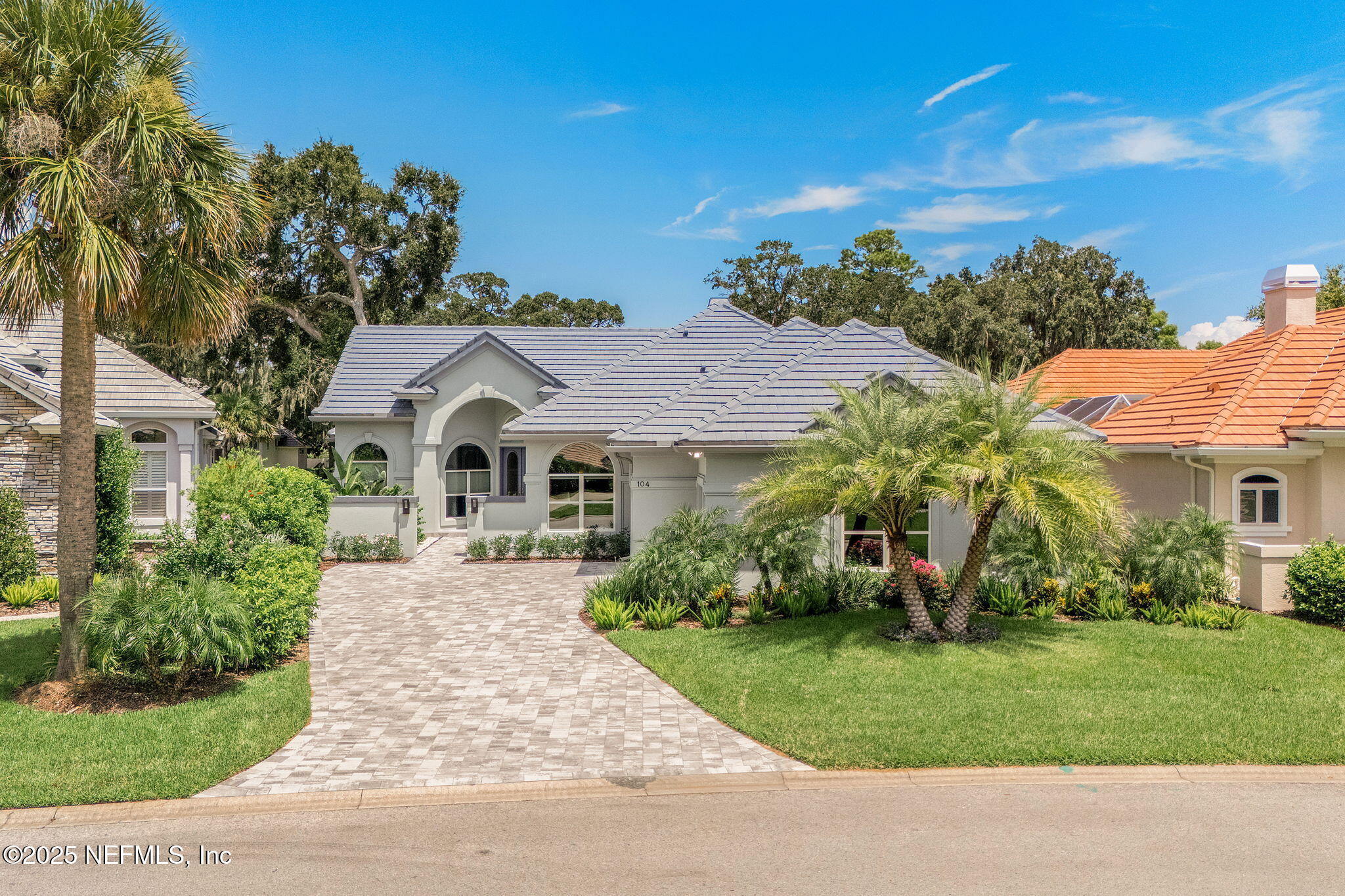 104 LAUREL Court