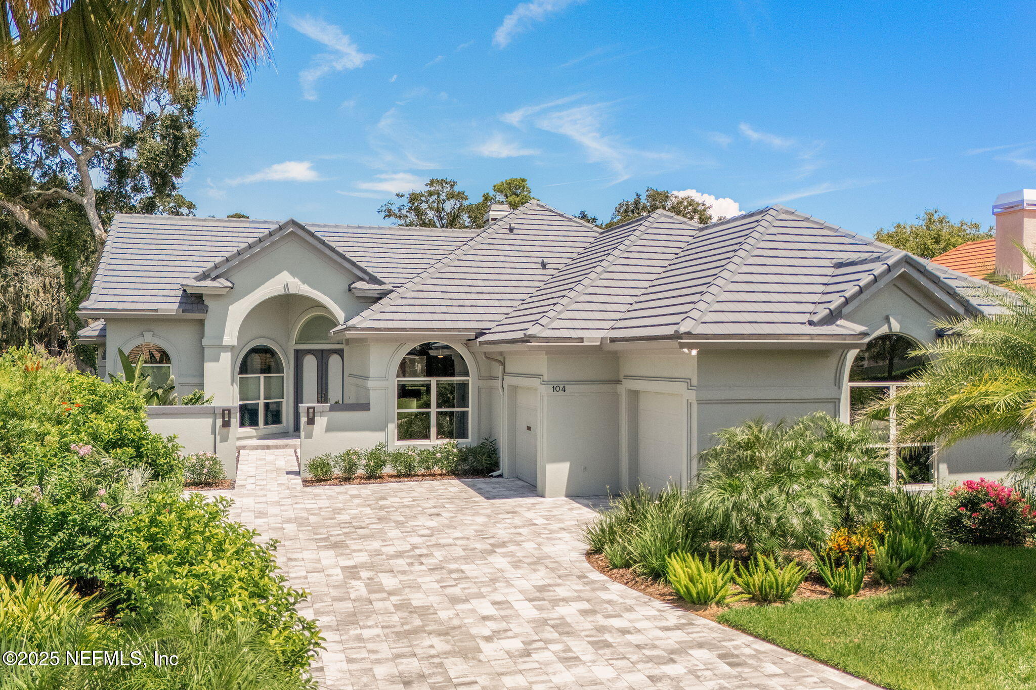 104 LAUREL Court