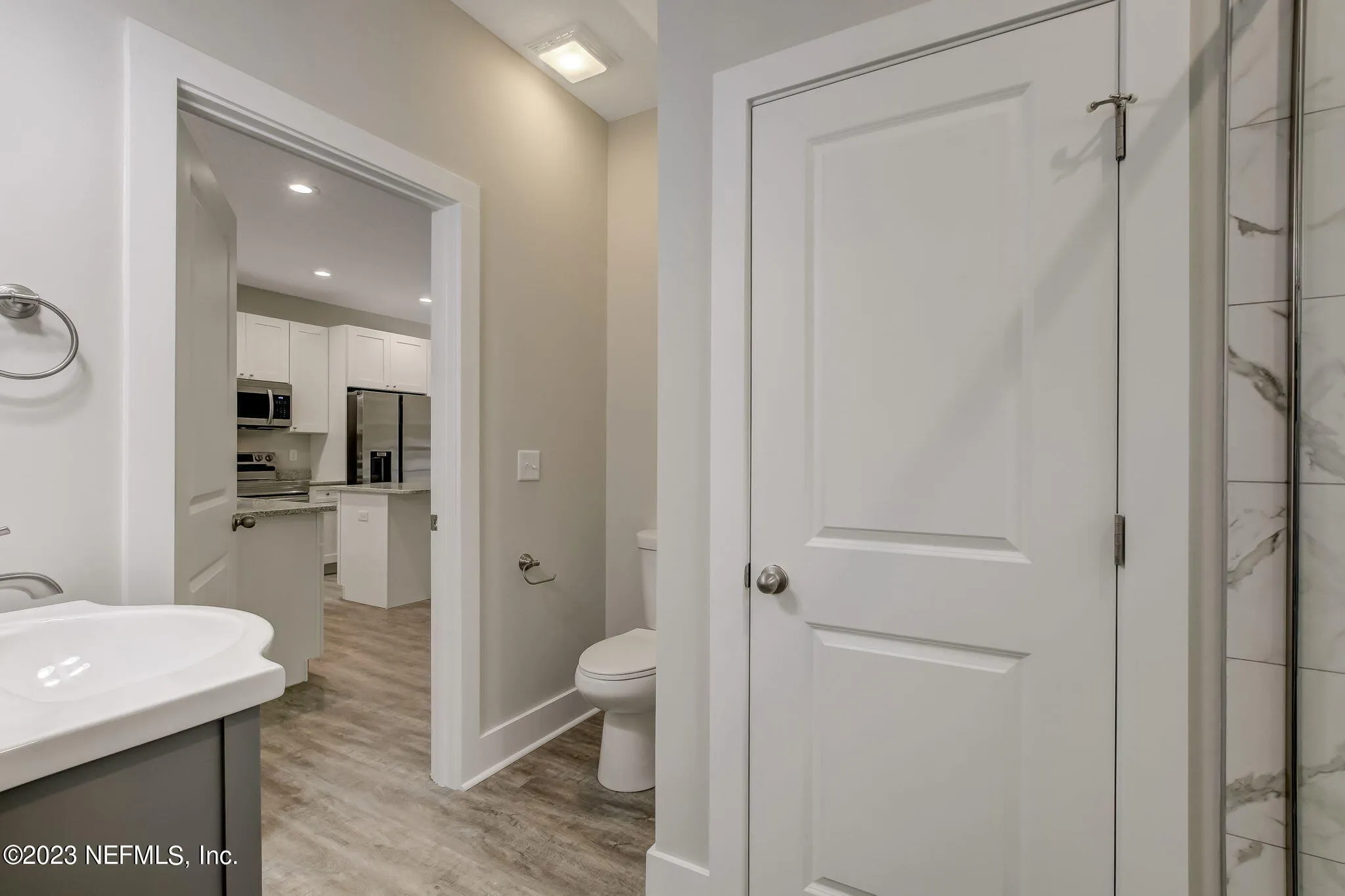 Fernandina Beach, Florida 32034, United States, 4 Bedrooms Bedrooms, ,3 BathroomsBathrooms,Residential,Pending,18043