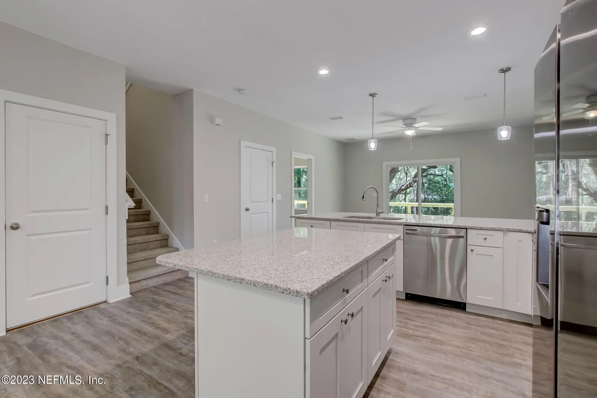 Fernandina Beach, Florida 32034, United States, 4 Bedrooms Bedrooms, ,3 BathroomsBathrooms,Residential,Pending,18043