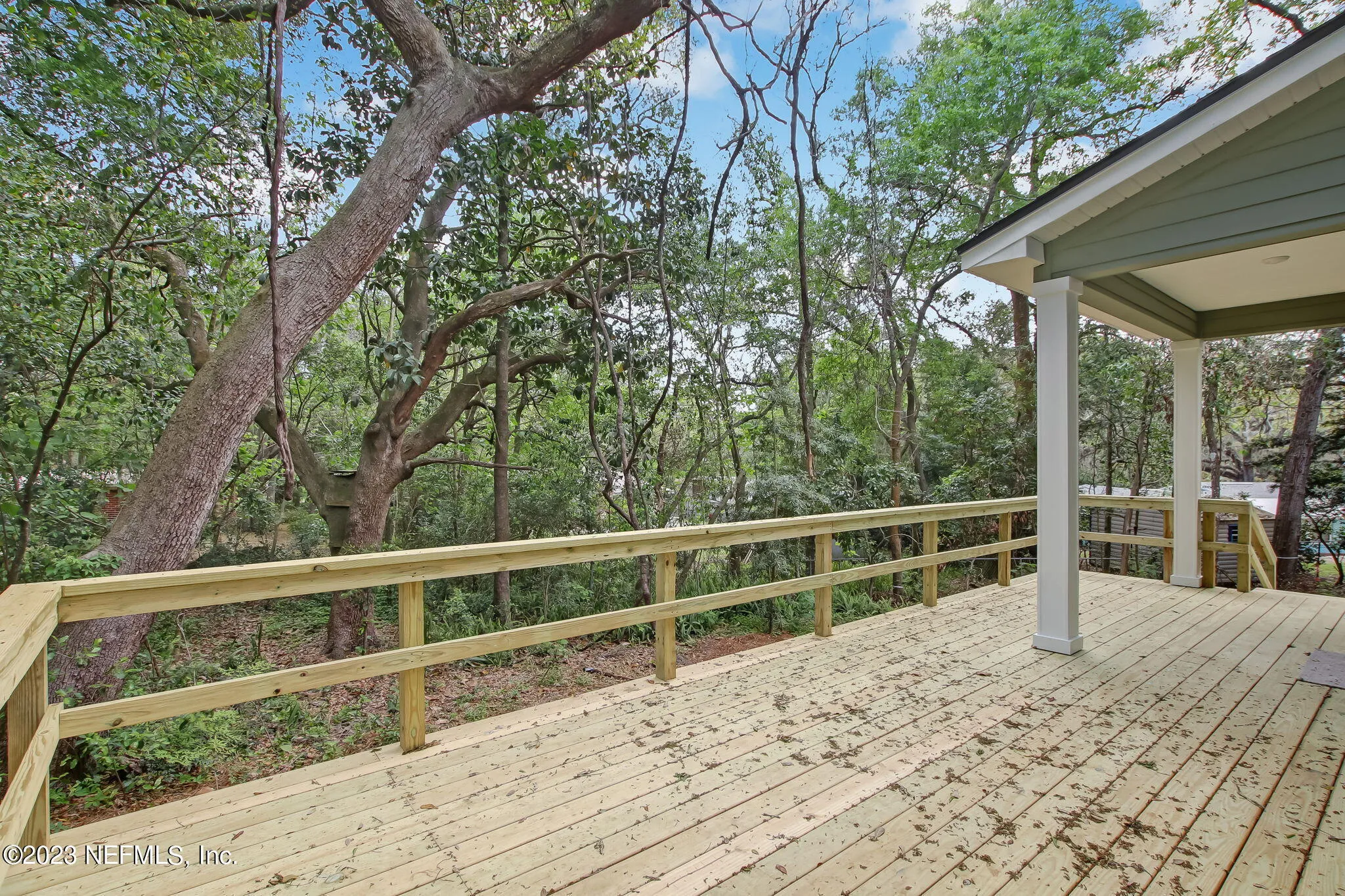 Fernandina Beach, Florida 32034, United States, 4 Bedrooms Bedrooms, ,3 BathroomsBathrooms,Residential,Pending,18043