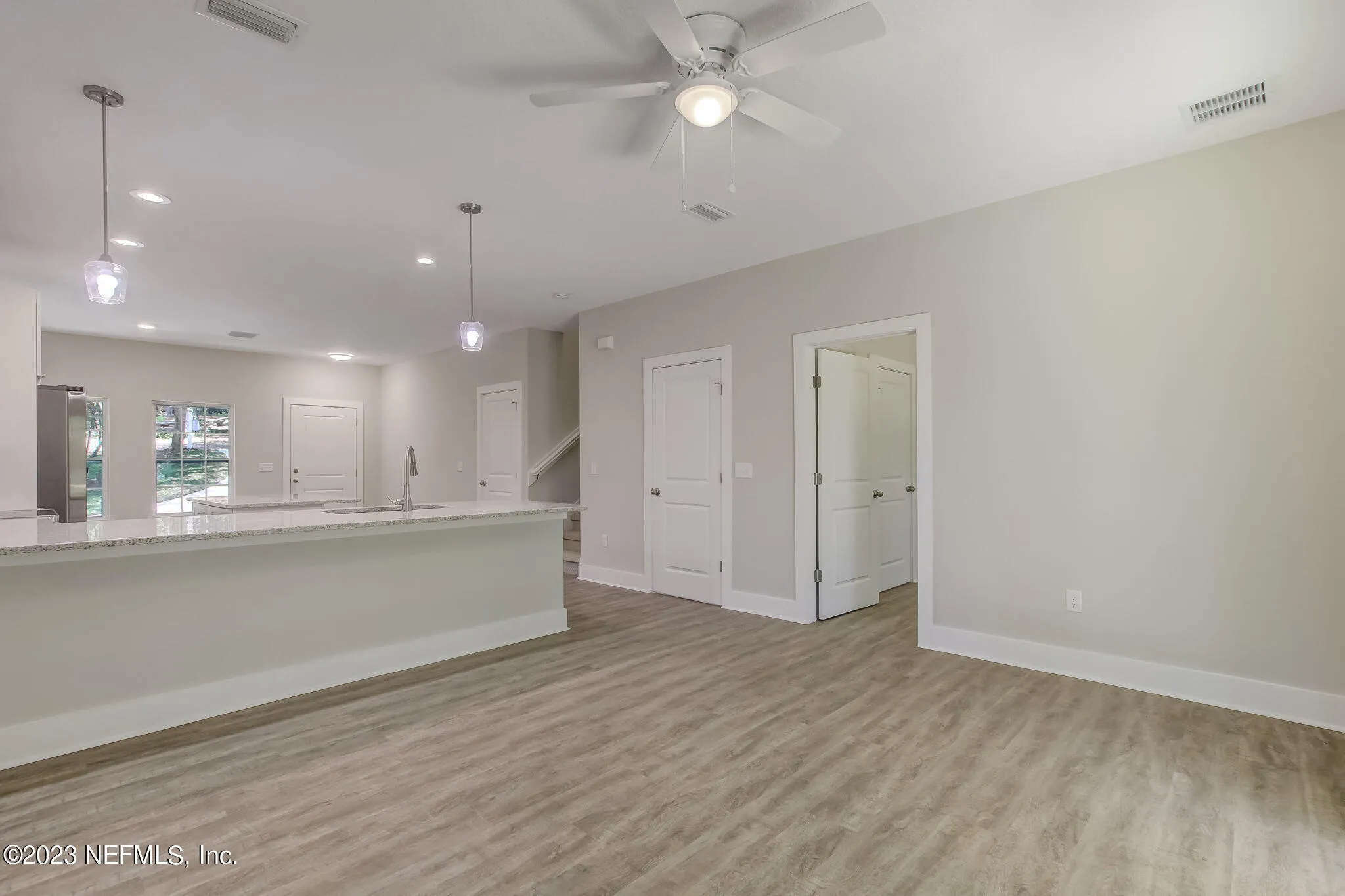 Fernandina Beach, Florida 32034, United States, 4 Bedrooms Bedrooms, ,3 BathroomsBathrooms,Residential,Pending,18043