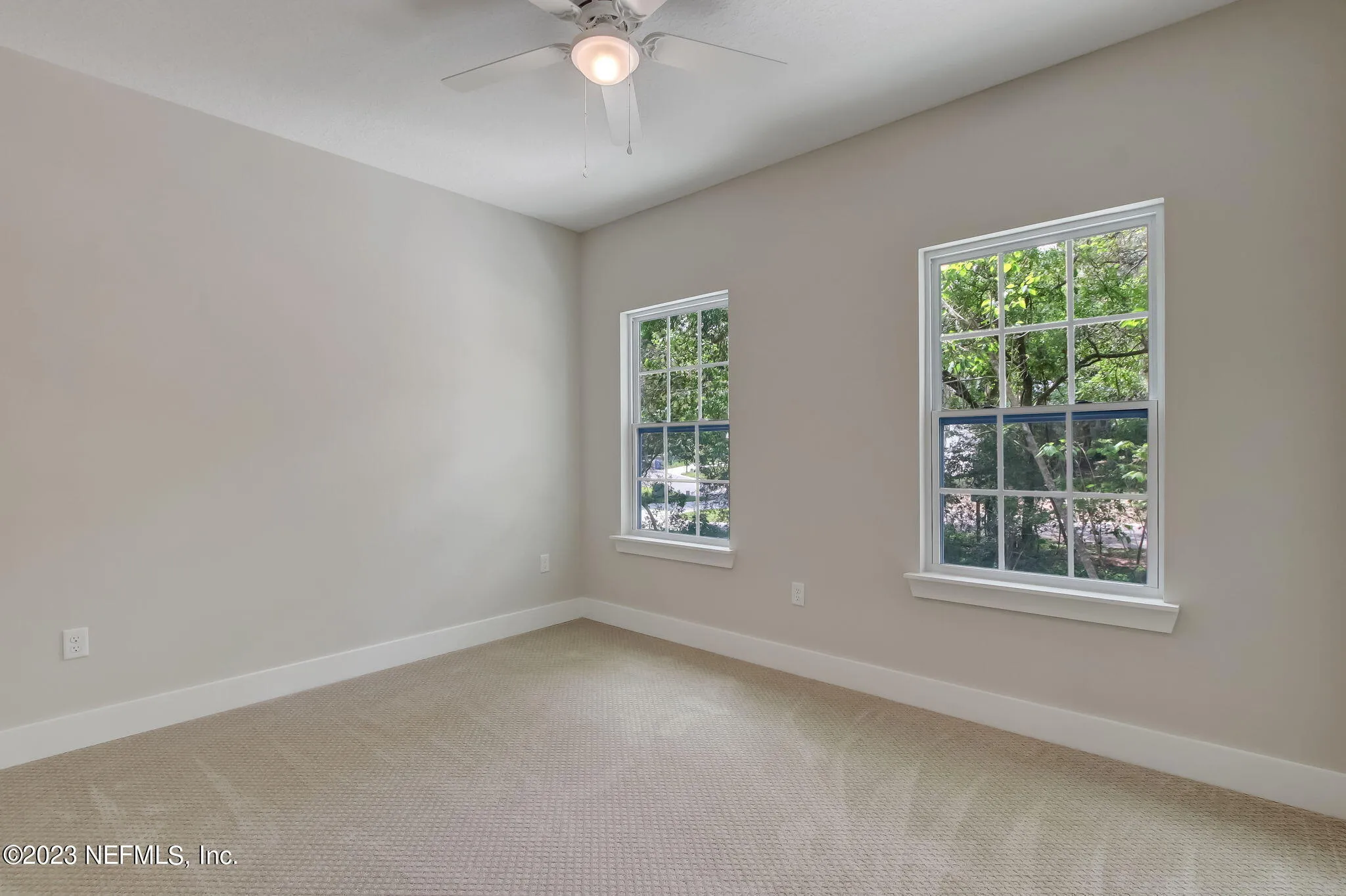 Fernandina Beach, Florida 32034, United States, 4 Bedrooms Bedrooms, ,3 BathroomsBathrooms,Residential,Pending,18043