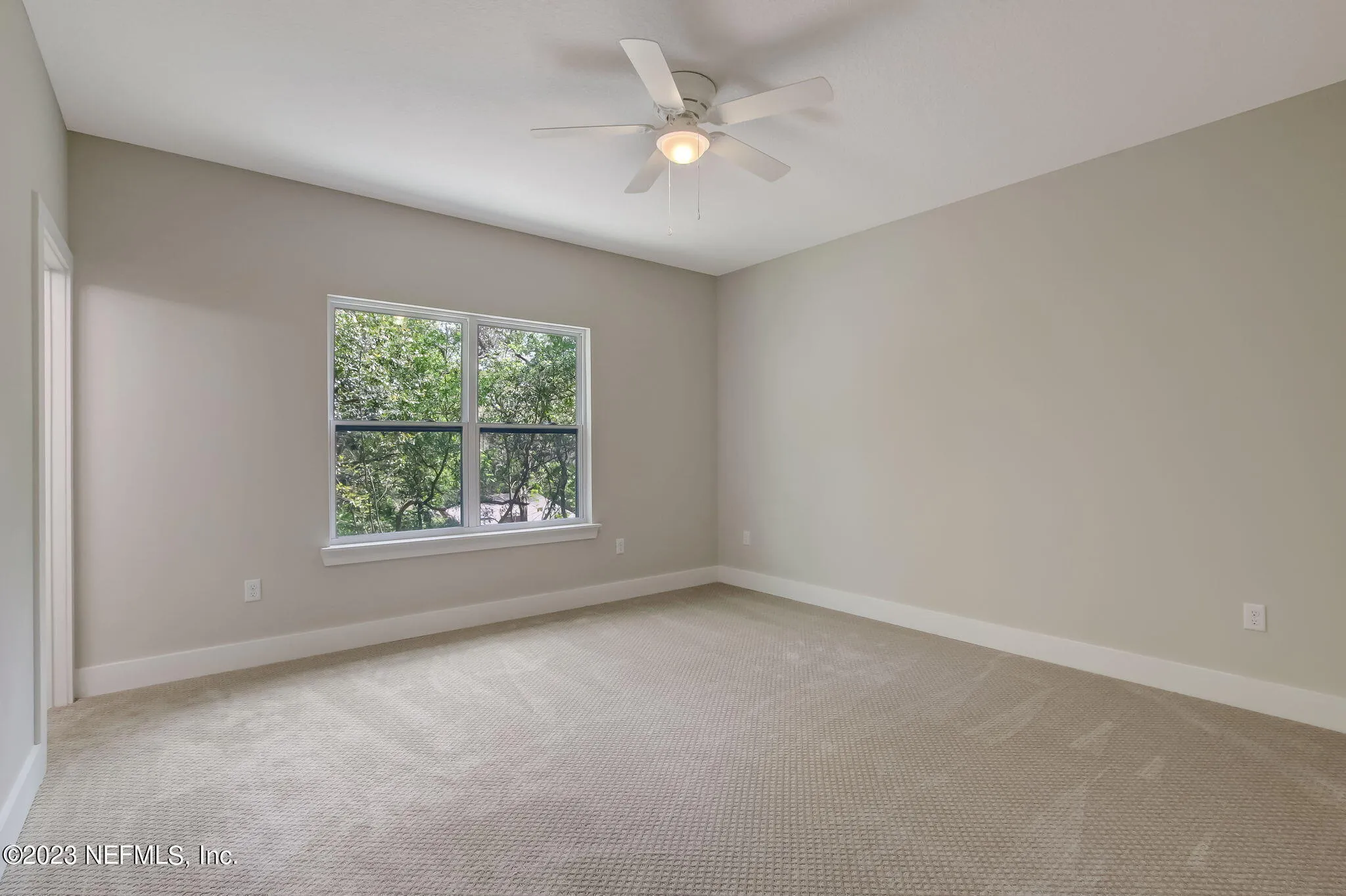 Fernandina Beach, Florida 32034, United States, 4 Bedrooms Bedrooms, ,3 BathroomsBathrooms,Residential,Pending,18043