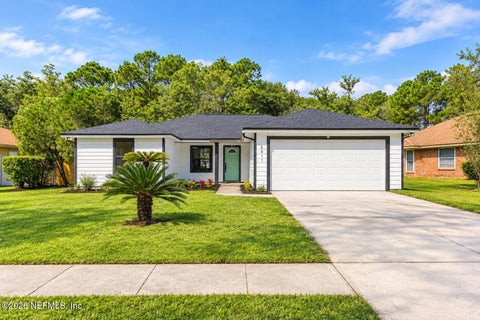 Photo of 8411 THREE CREEKS Boulevard, Jacksonville, FL 32220 (MLS # 2167142)