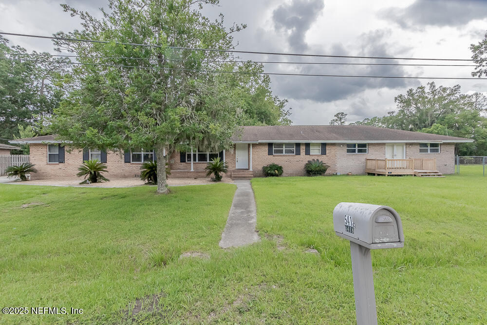 5418 TEAKWOOD Lane