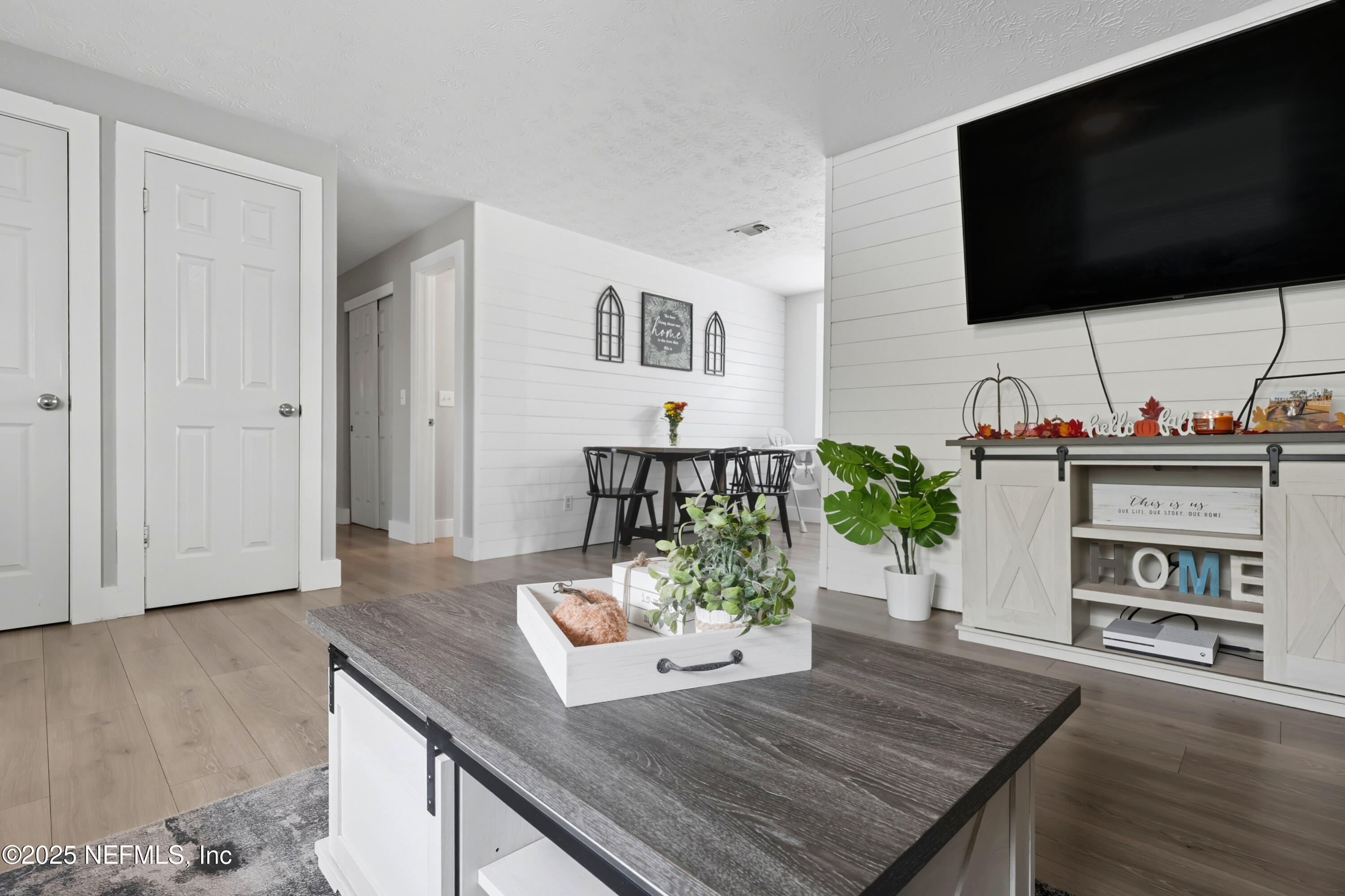 10786 HAPPY VALE Road