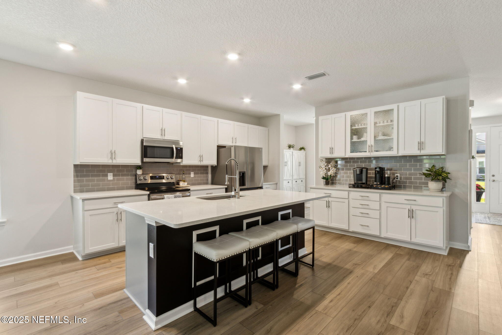 86781 LAZY LAKE Circle