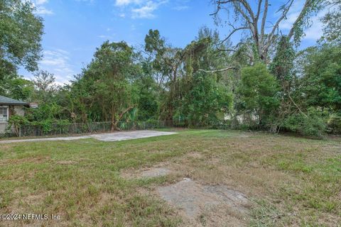 A home in Jacksonville