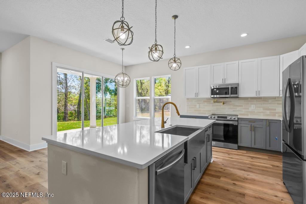 97363 YORKSHIRE Drive