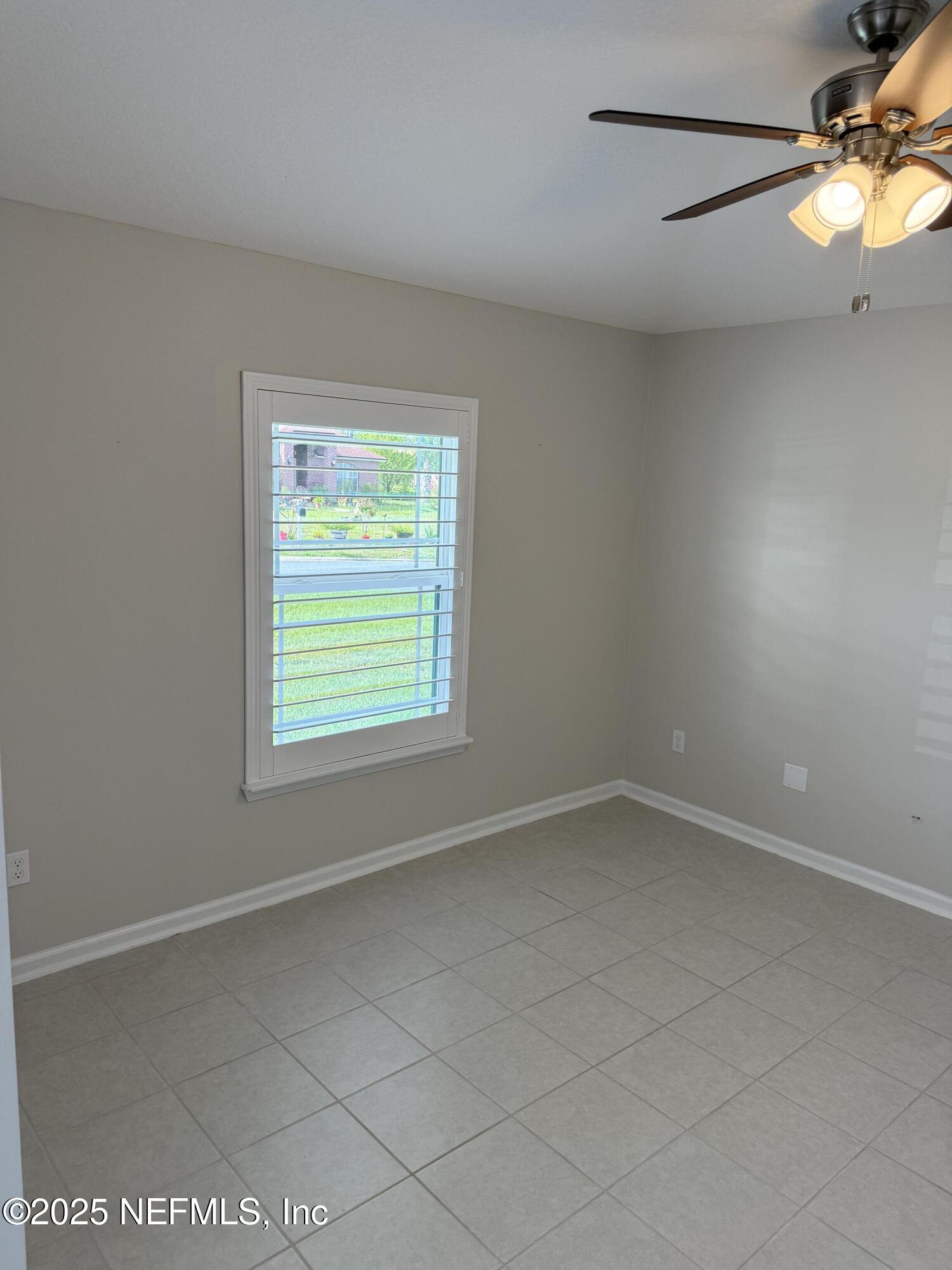 30139 TROPHY Trail