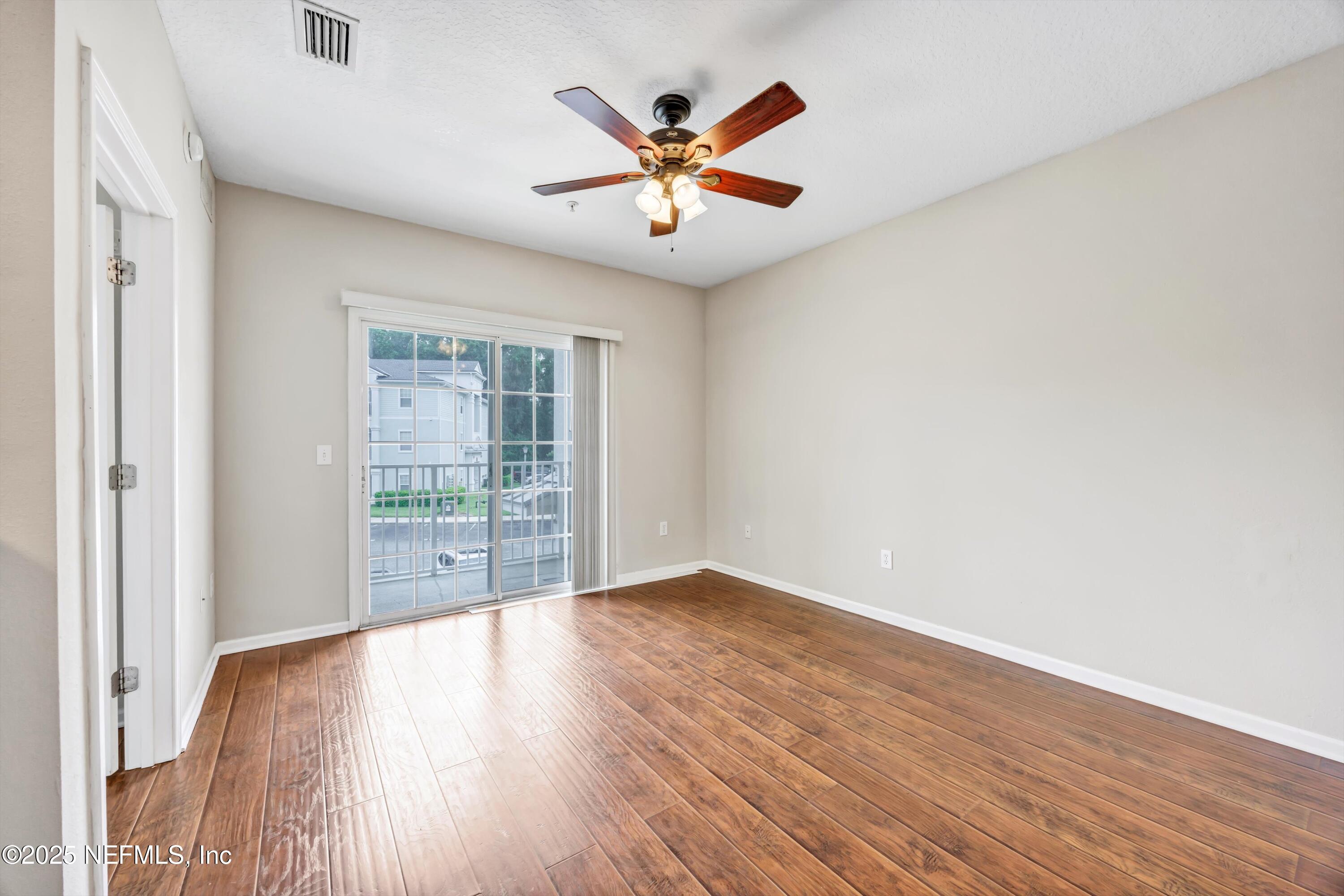 5006 KEY LIME Drive 203