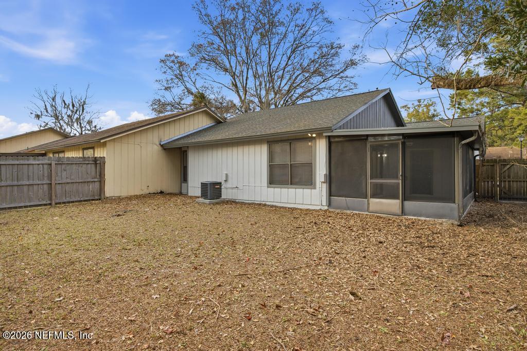 10718 MEADOWLEA Drive