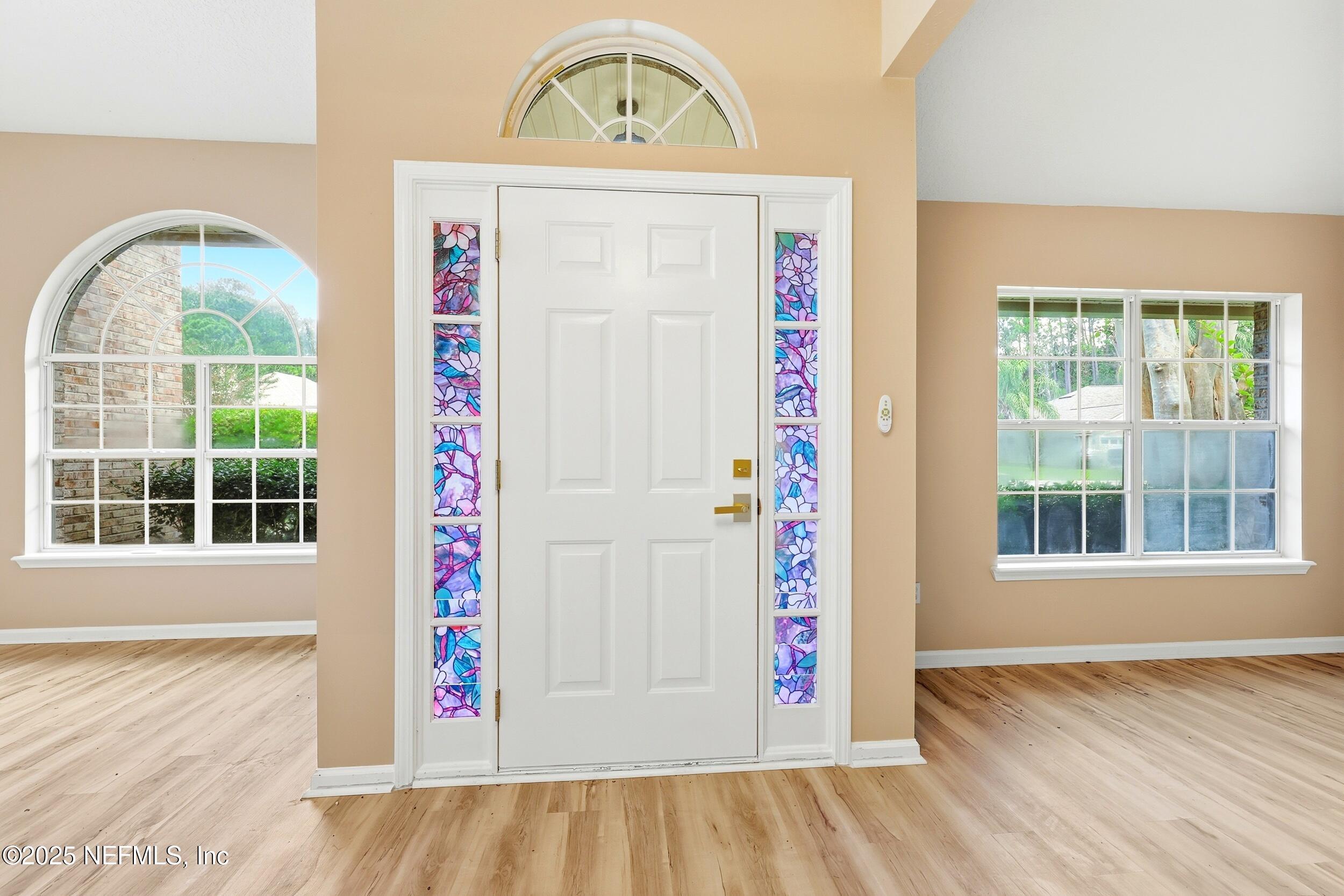 541 GRAND PARKE Drive