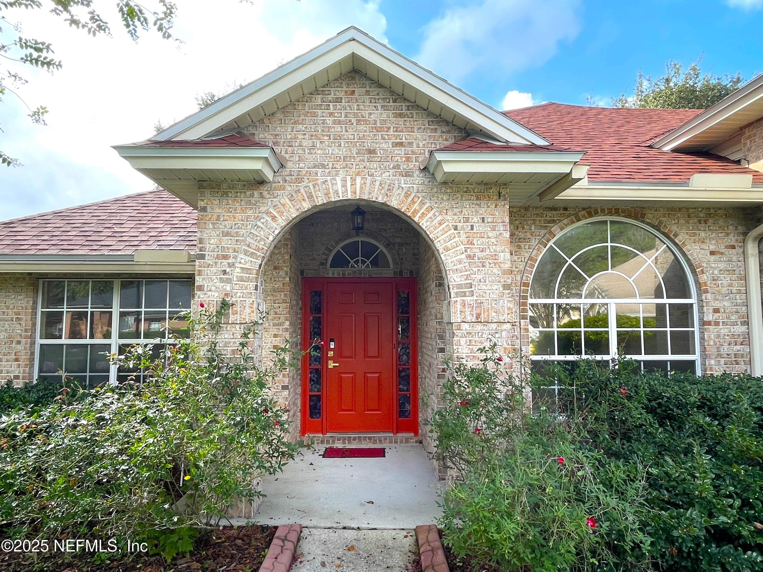 541 GRAND PARKE Drive