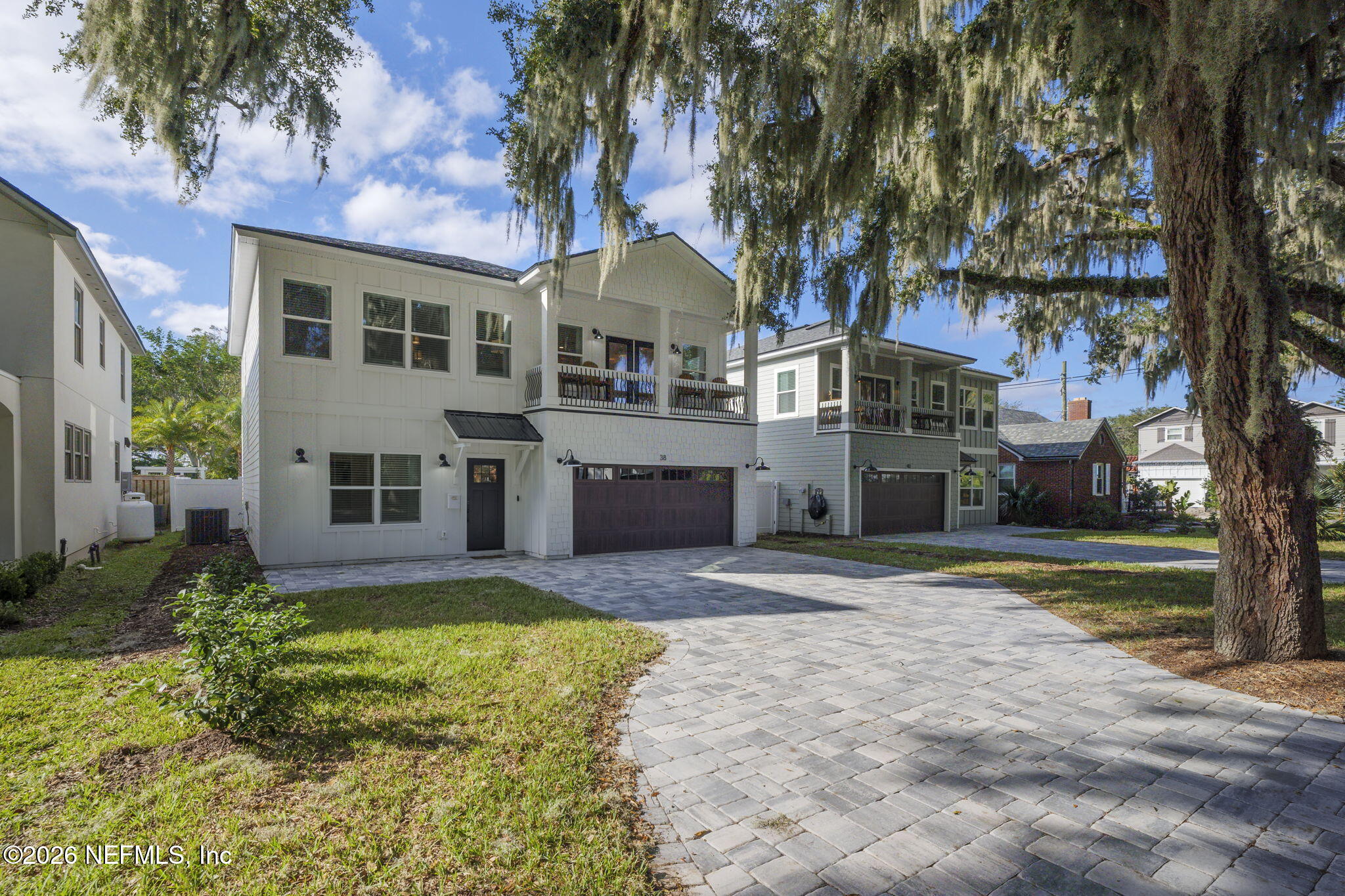 38 MAGNOLIA Avenue