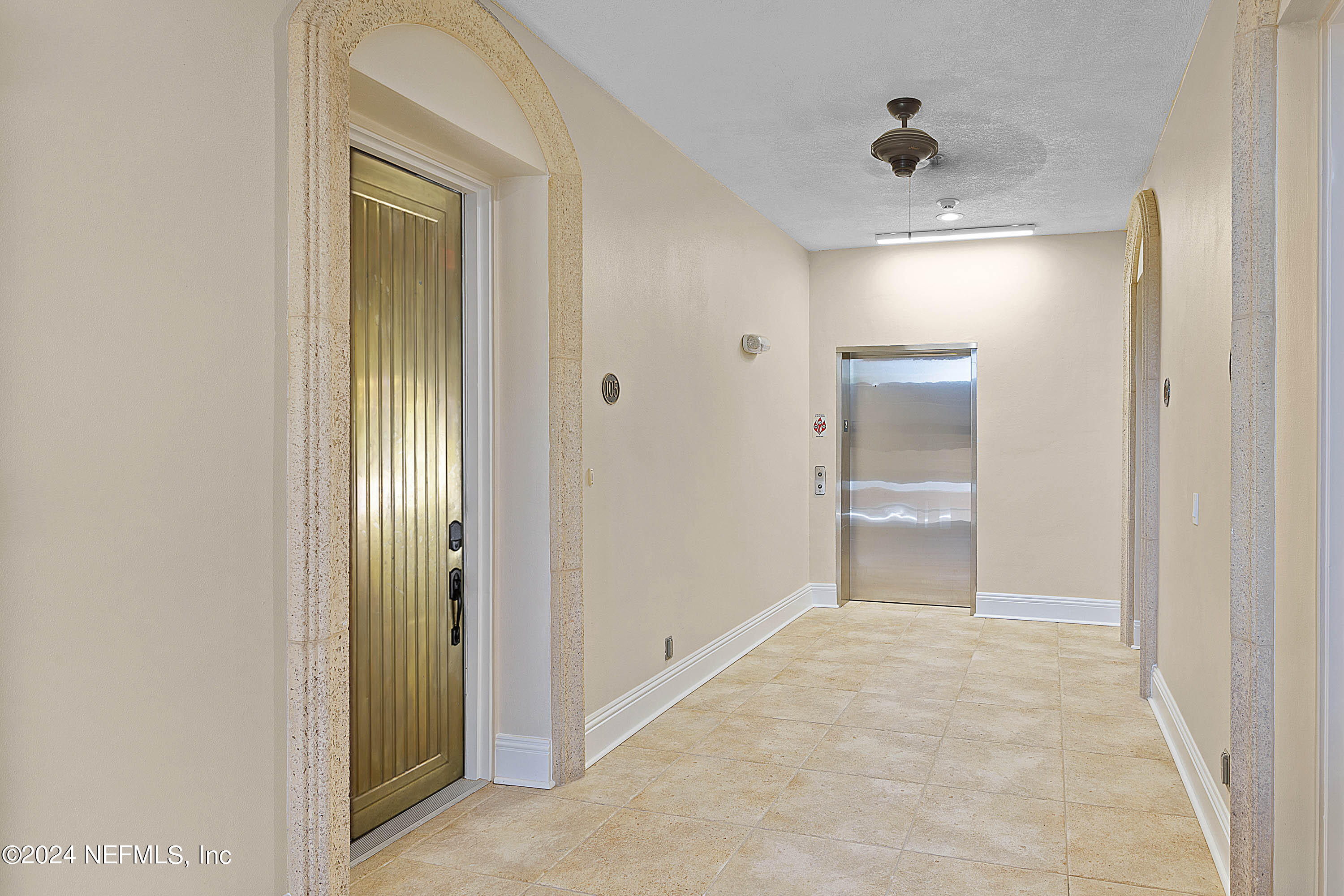 1616 RIVER Road 105