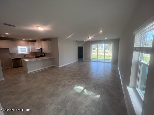 814 FARMFIELD Drive