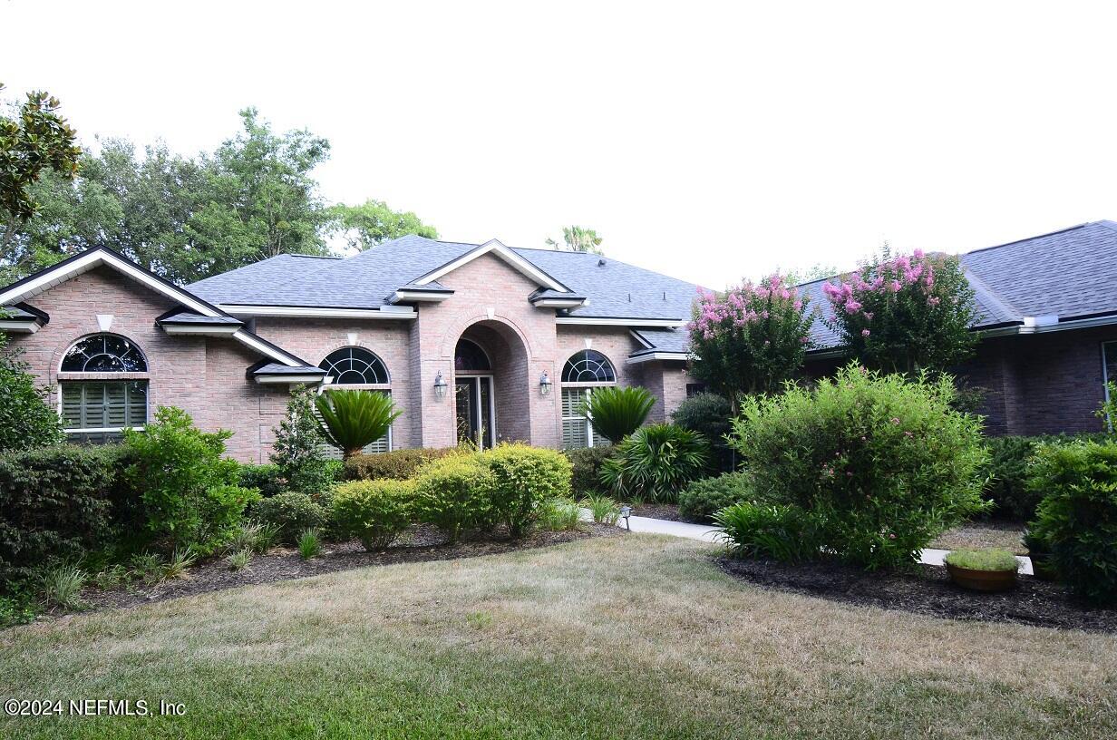1200 EDGEWATER Drive