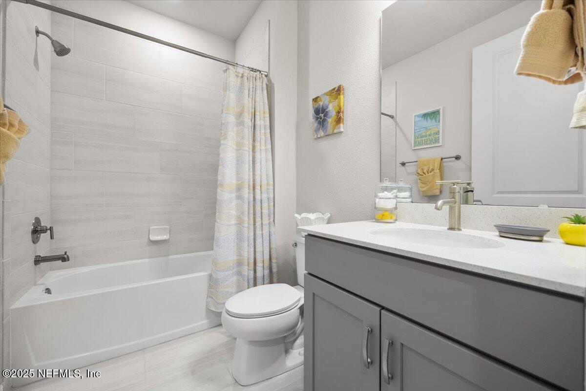 10976 TOWN VIEW Drive