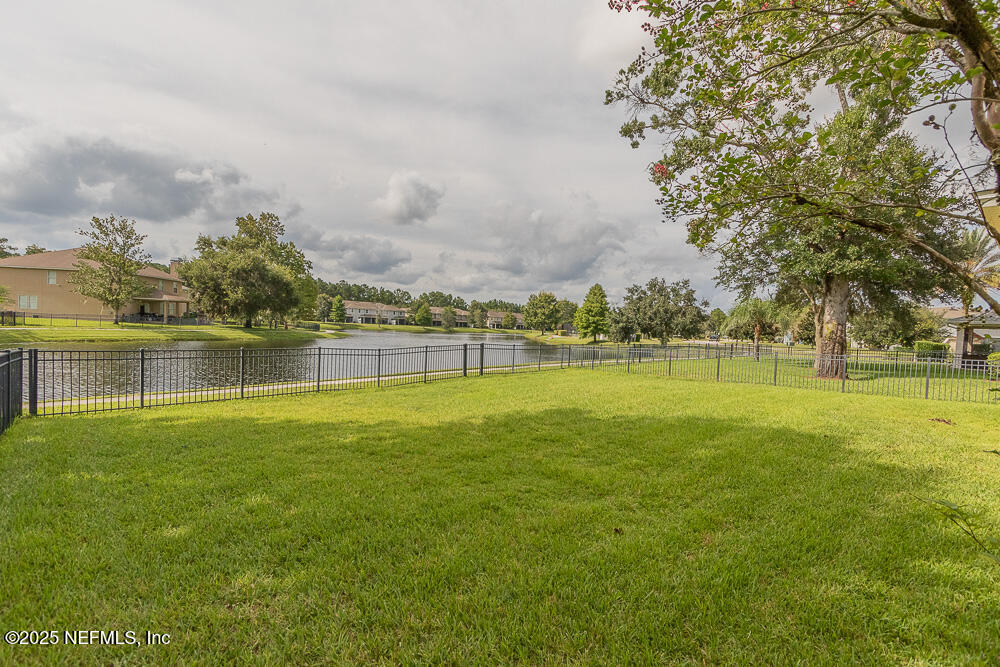 608 SPRUCE CREEK Road