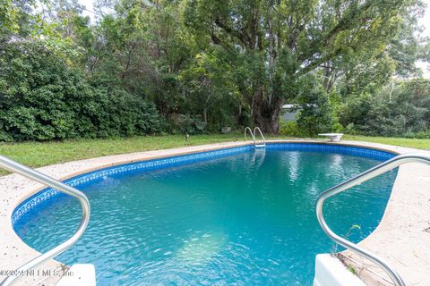 A home in Palatka