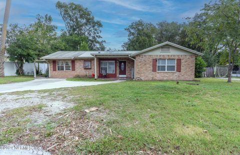 A home in Palatka