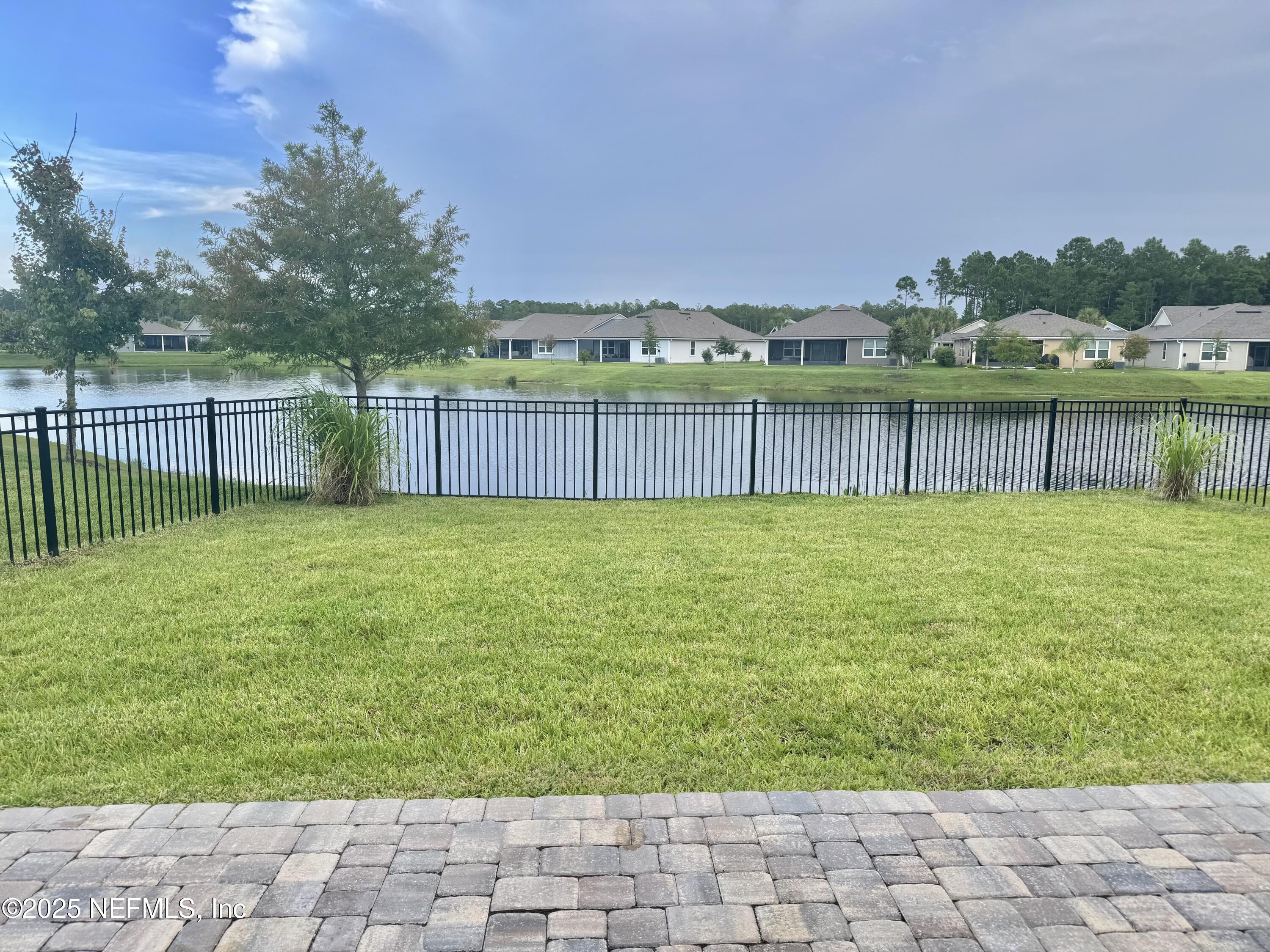 396 SPOONBILL Circle