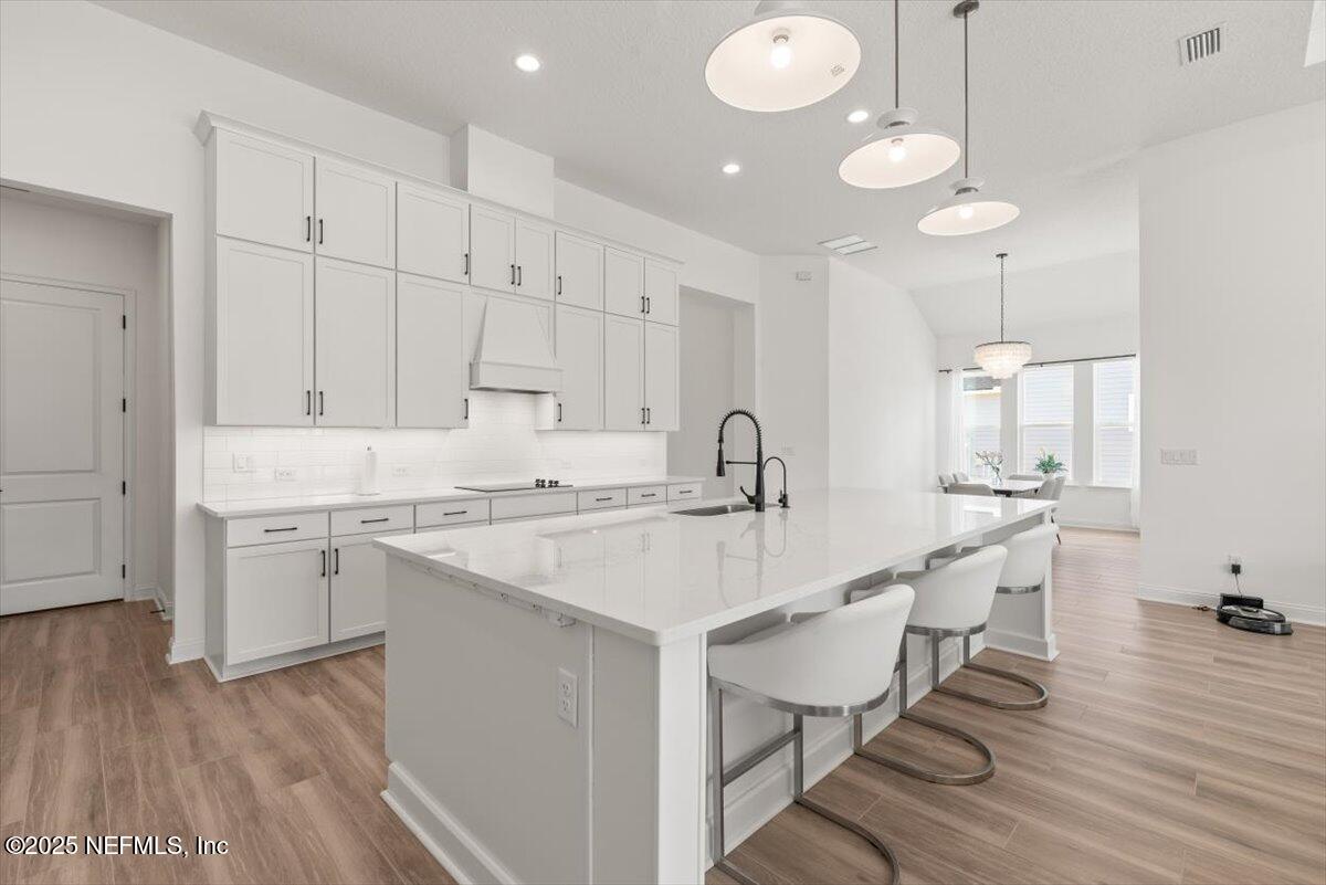 5262 CLAPBOARD COVE Court