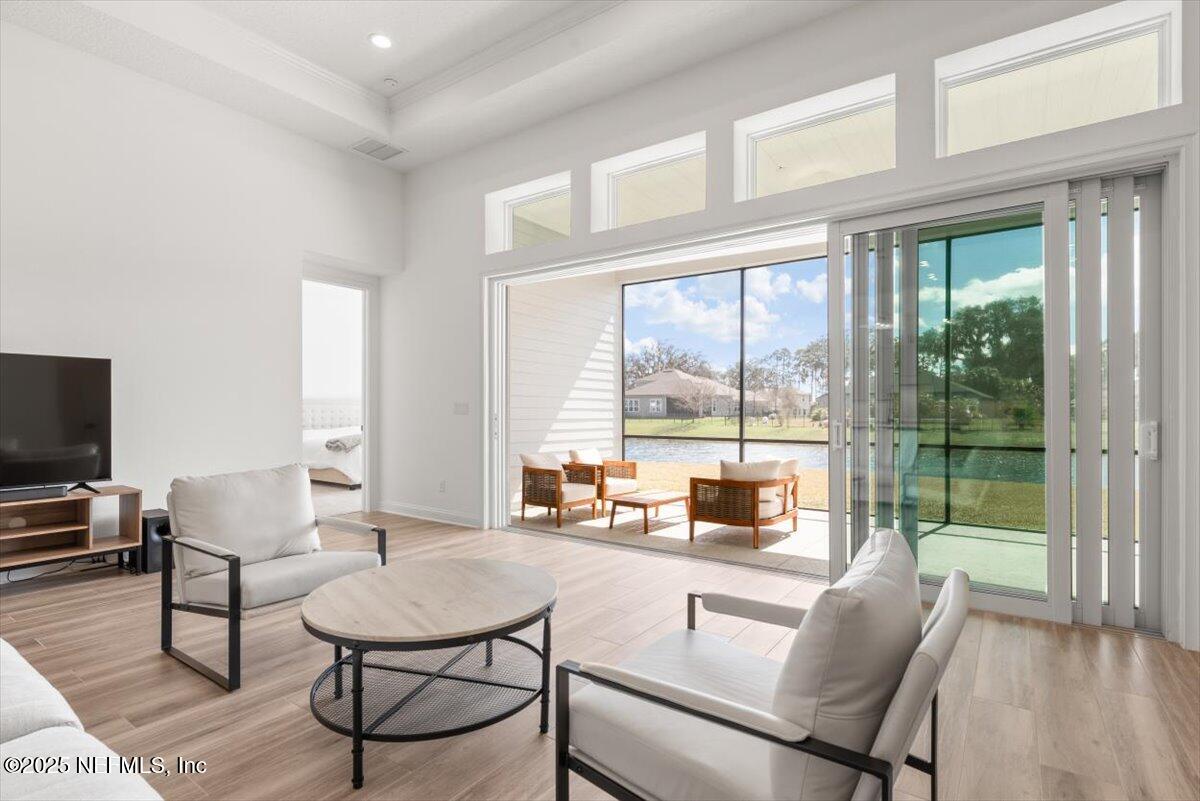 5262 CLAPBOARD COVE Court