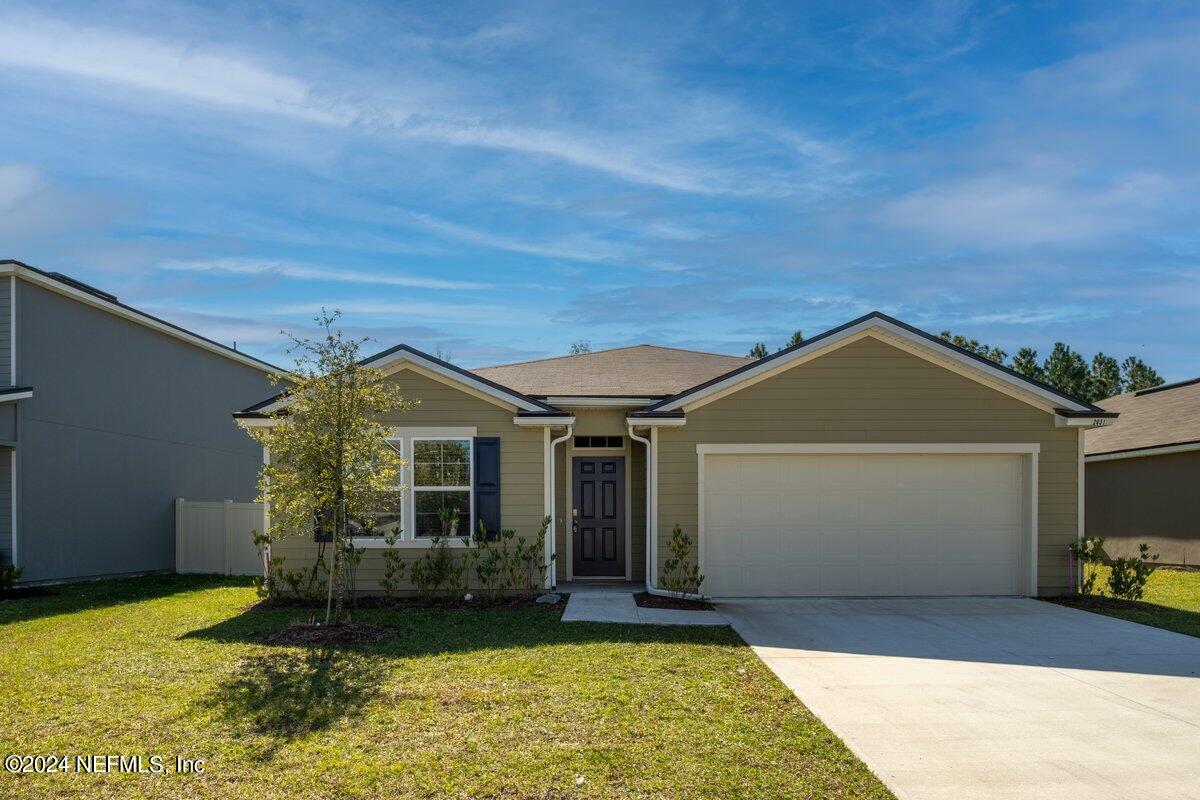 Green Cove Springs, FL home for sale located at 2031 Denton Trace, Green Cove Springs, FL 32043