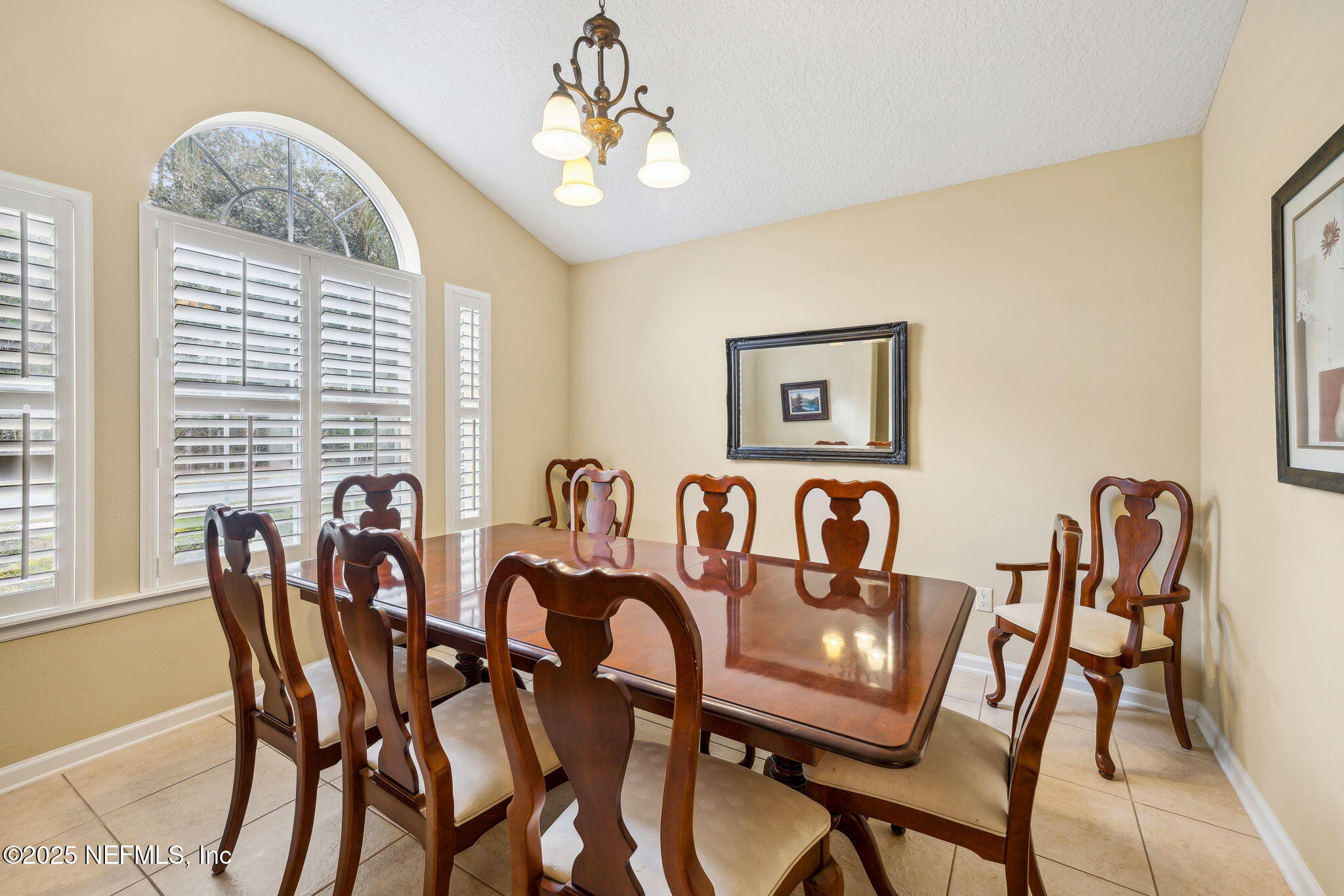 2887 COVENANT COVE Drive