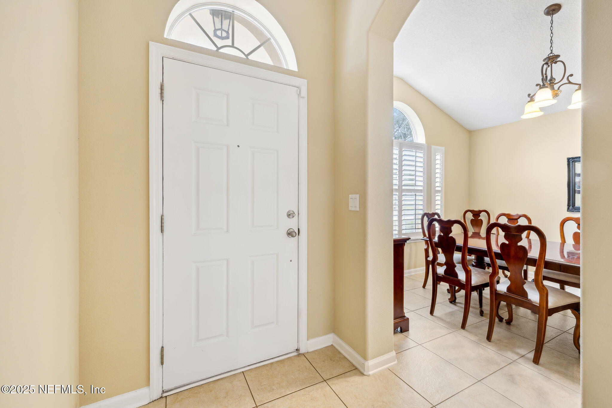 2887 COVENANT COVE Drive