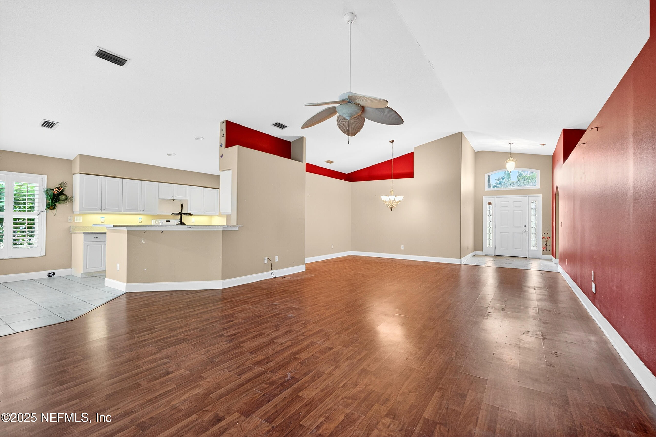 1419 ARECA PALM Drive