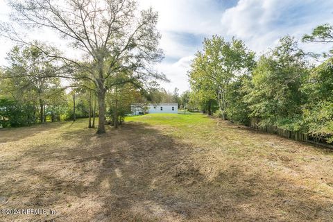 A home in Middleburg