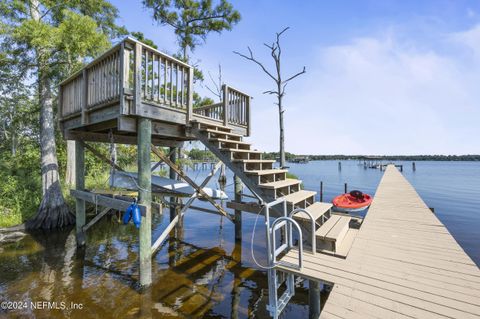 A home in Middleburg