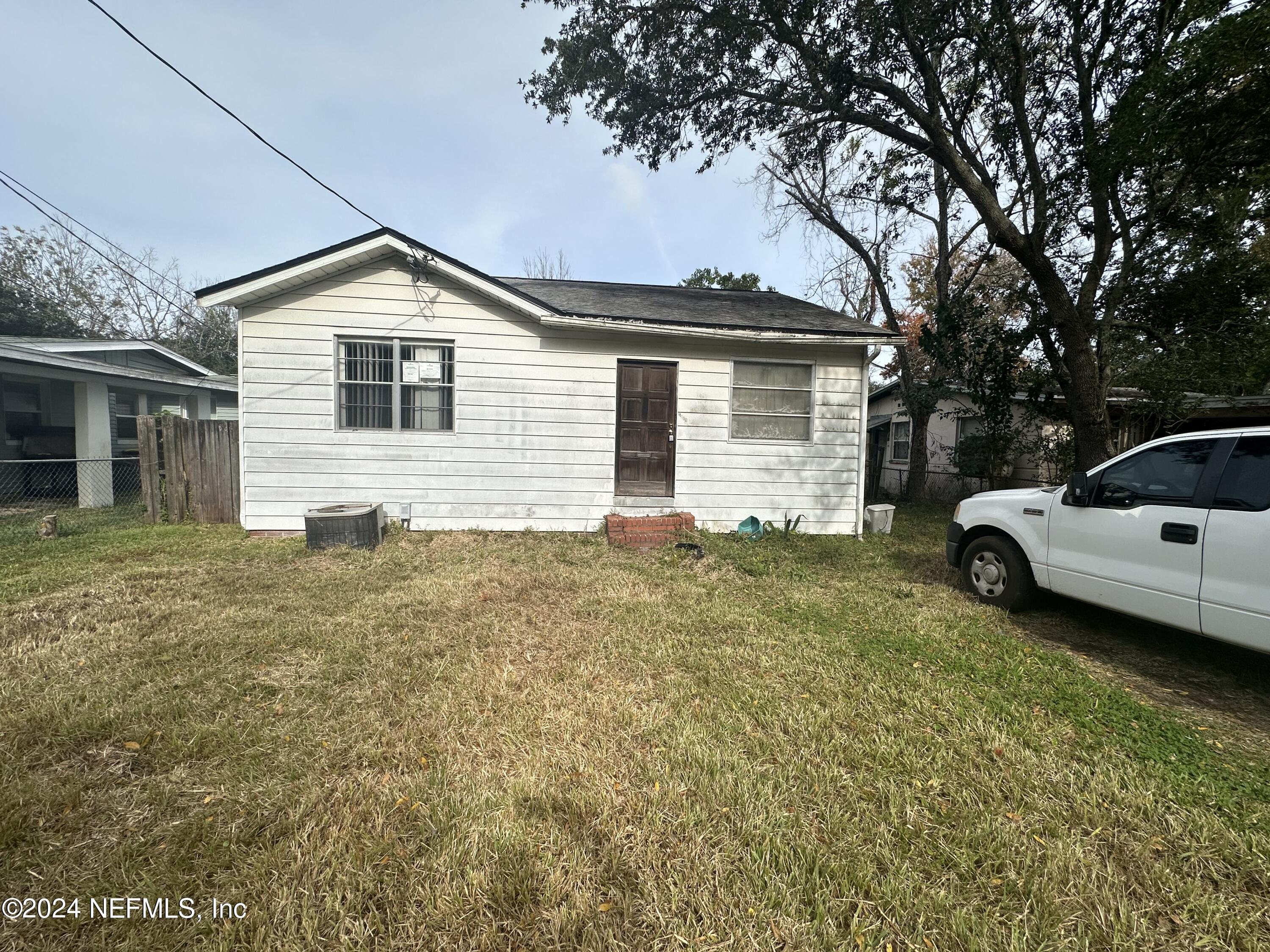 Jacksonville, FL home for sale located at 5123 Colonial Avenue, Jacksonville, FL 32210