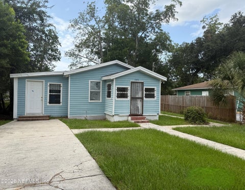 Photo of 1975 TUSKEGEE Road, Jacksonville, FL 32209 (MLS # 2156566)