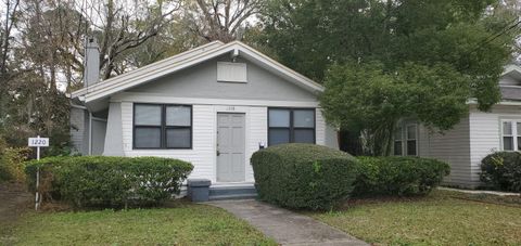 1218 CHALLEN Avenue Jacksonville FL 32205
