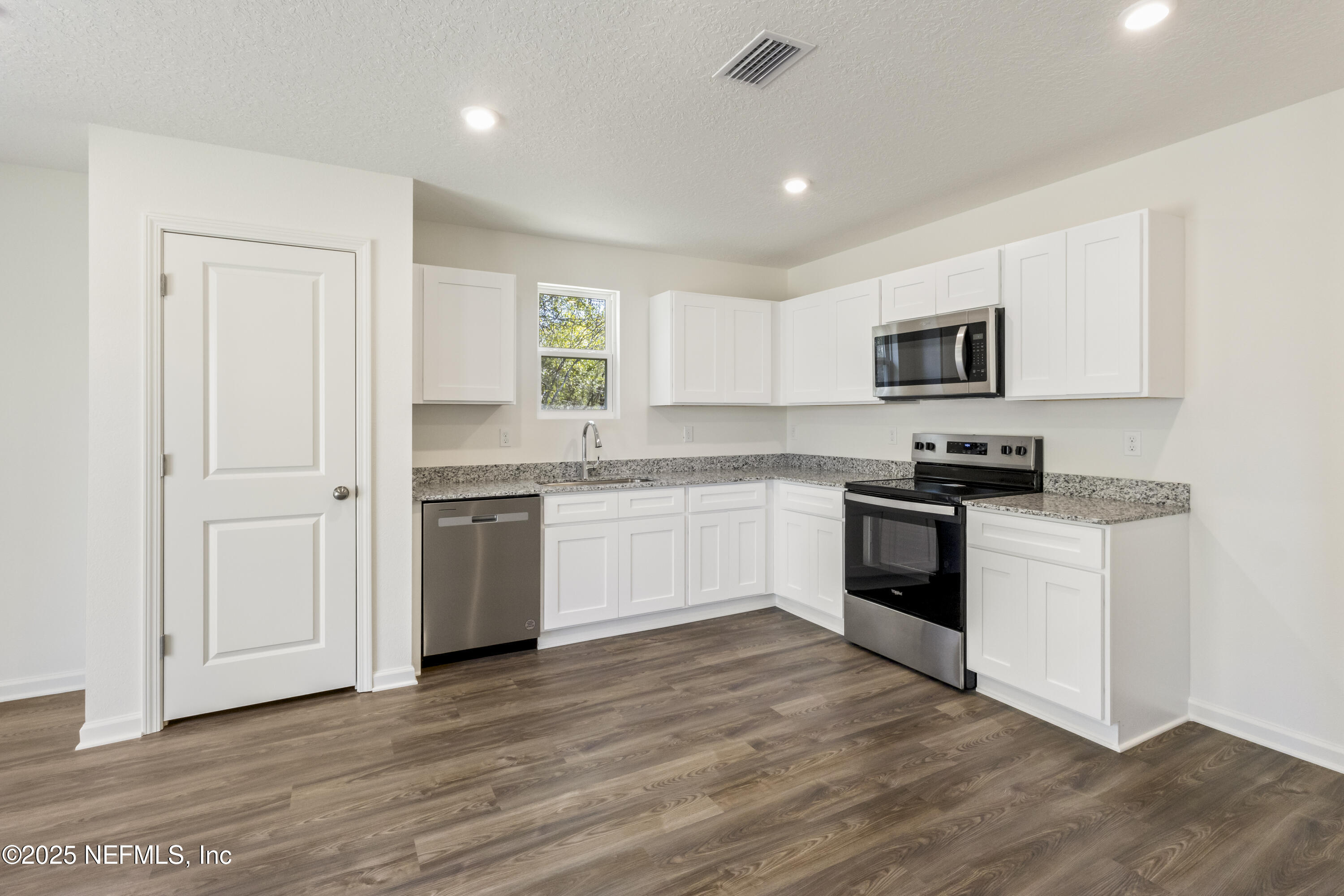 10328 GREYSTONE Drive