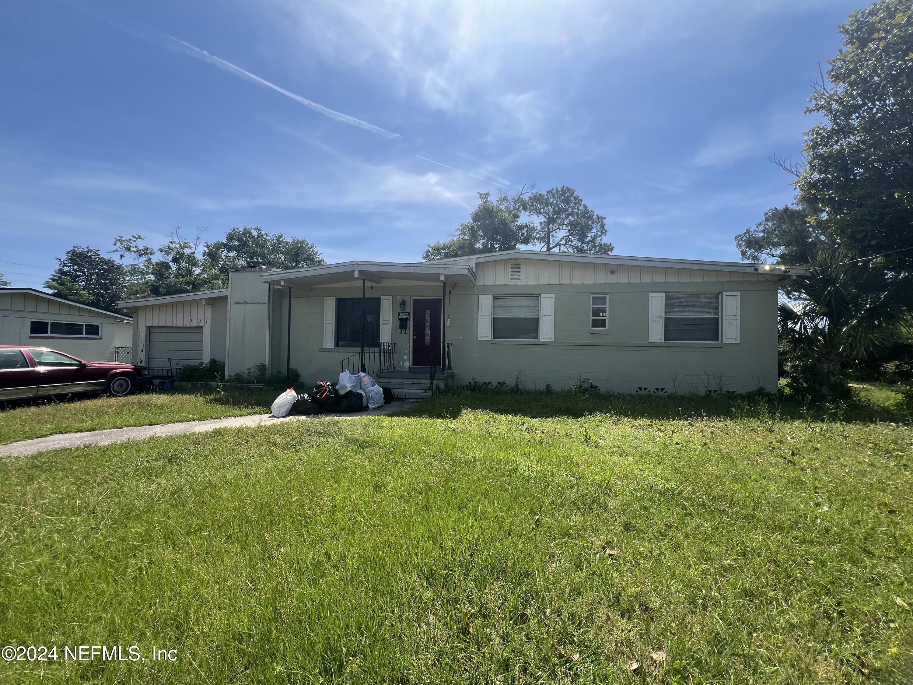 Jacksonville, FL home for sale located at 4217 Kings Court, Jacksonville, FL 32217