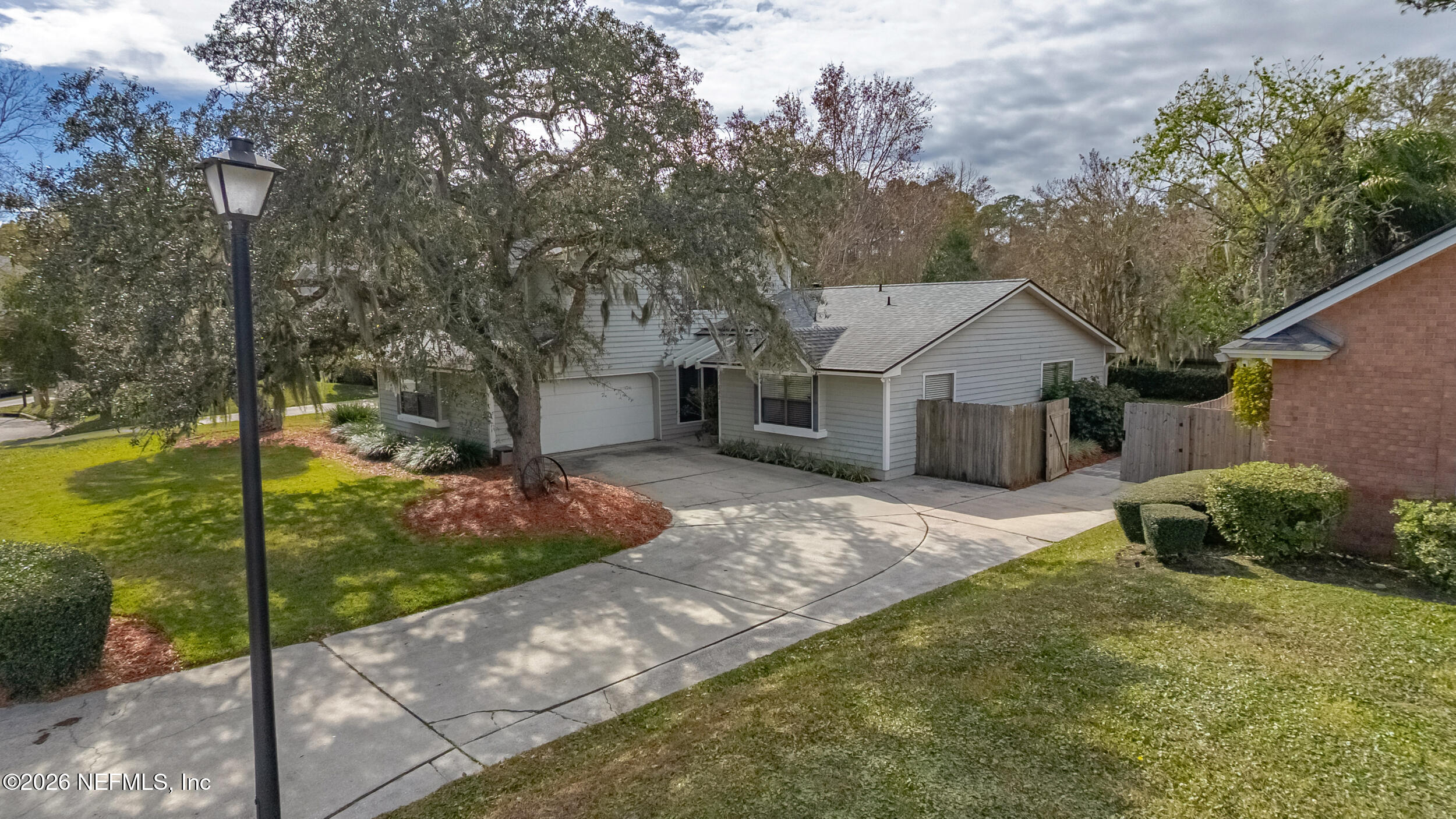 11842 COASTAL Lane W