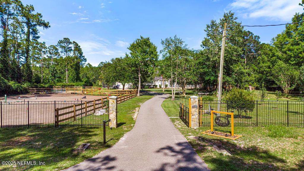 6912 CYPRESS LAKE Court